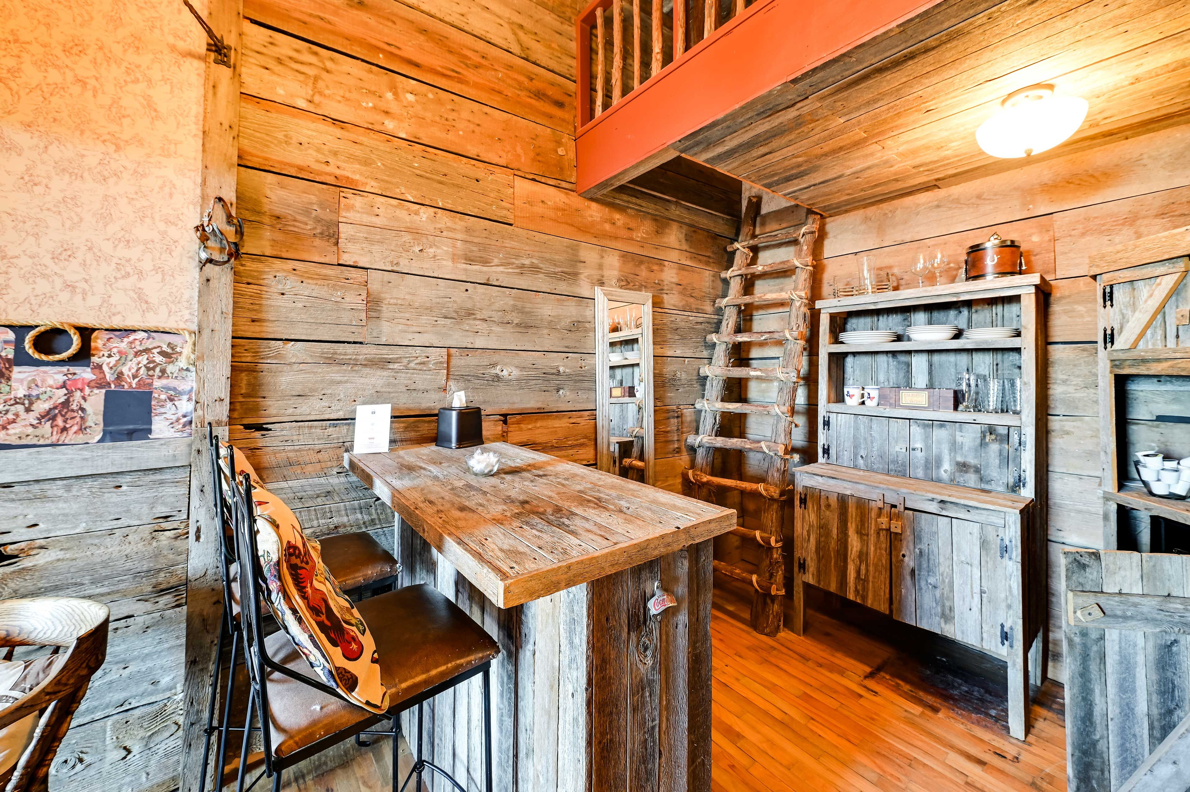 Kitchenette | Cooking Basics | Coffee Maker | Hot Plate