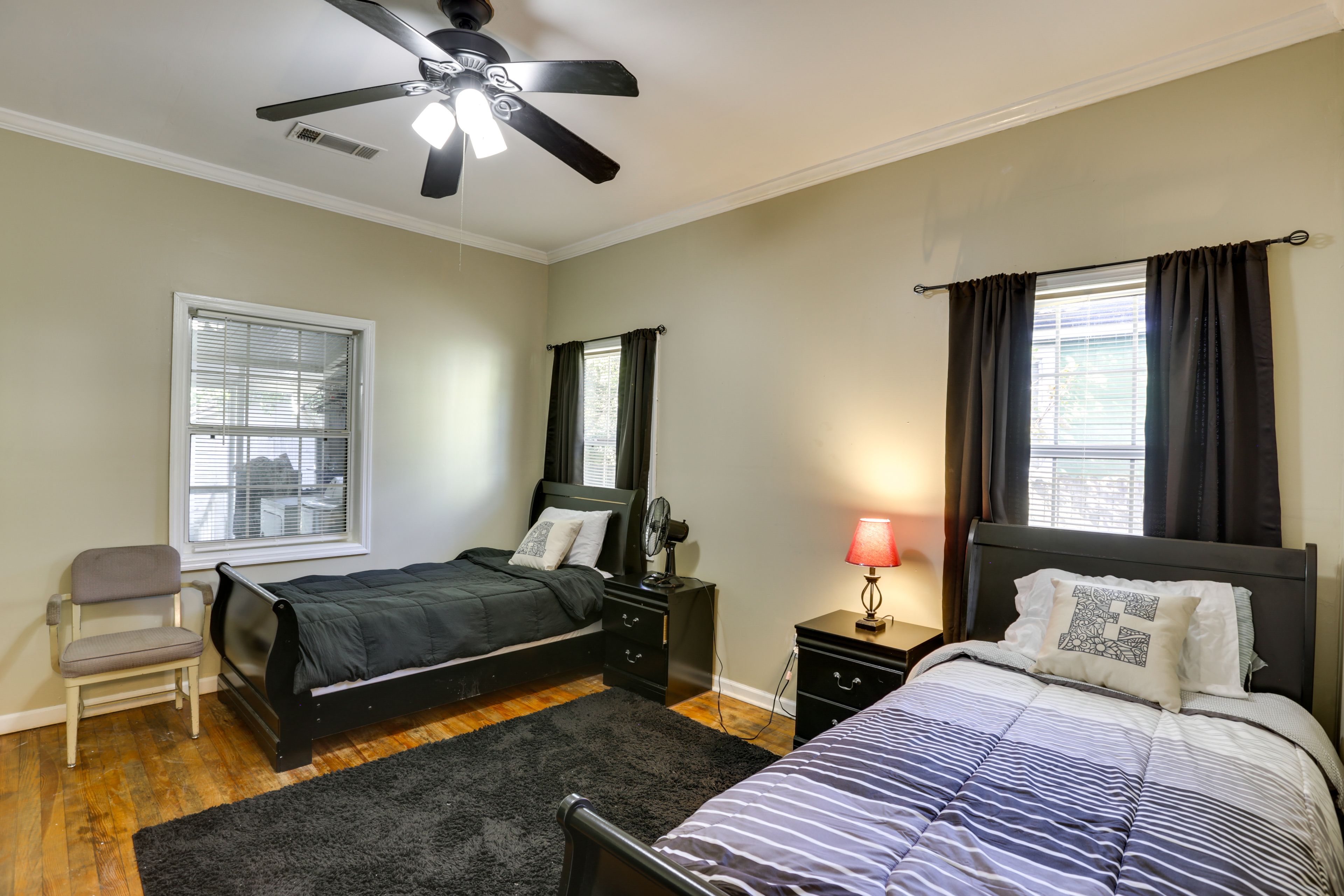 Bedroom 3 | 2 Twin Beds