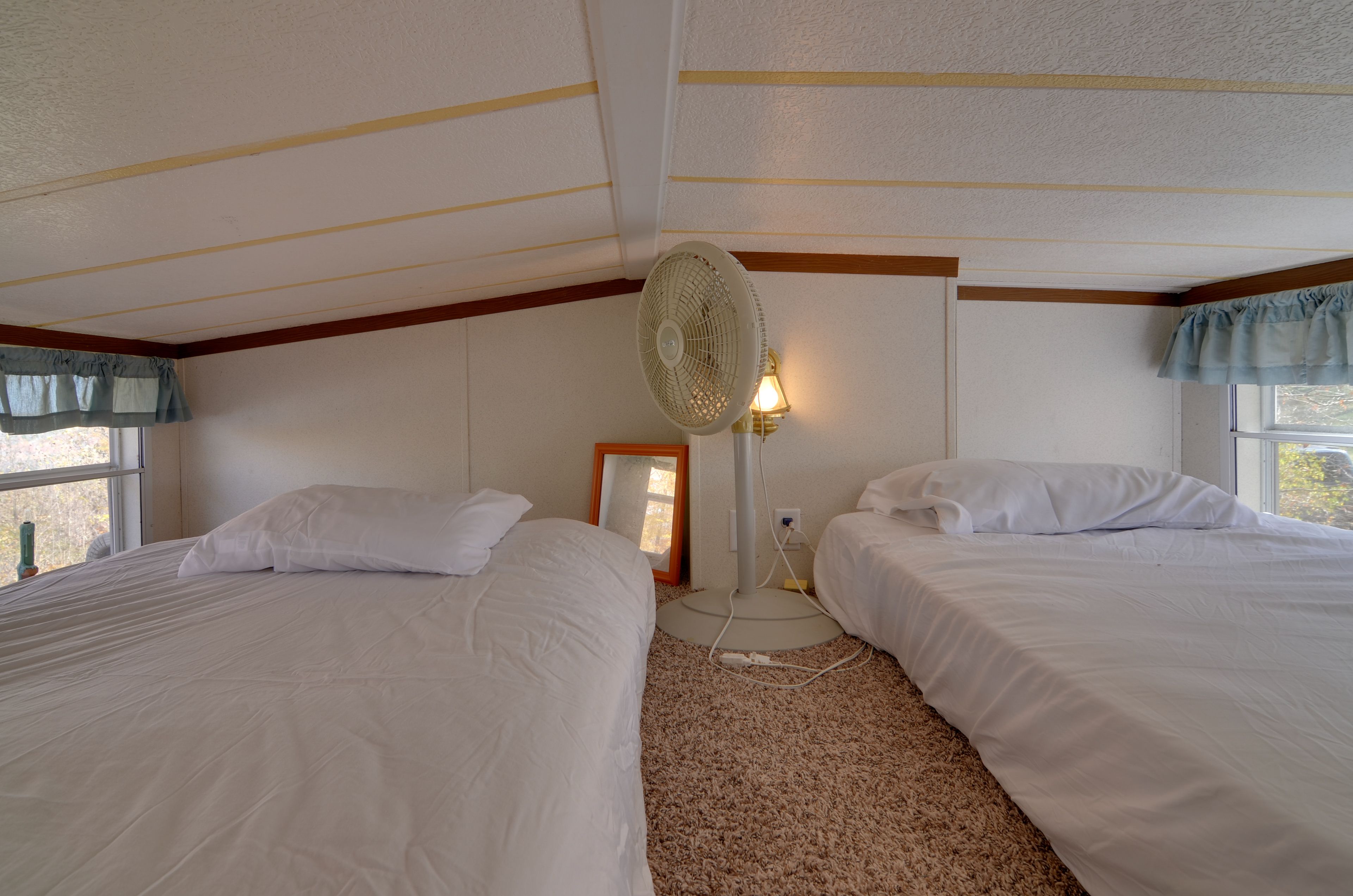 Additional Sleeping (Loft) | Queen Floor Mattress | Full Floor Mattress