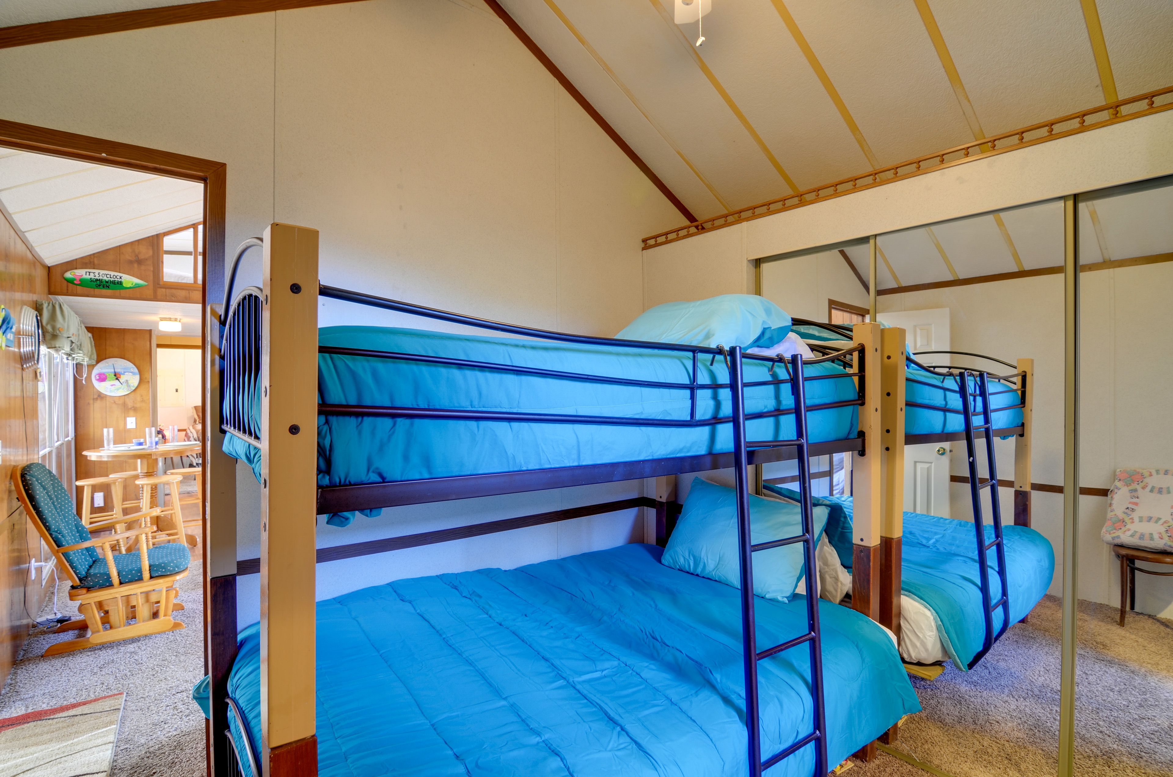 Bedroom 2 | Twin Bunk Bed