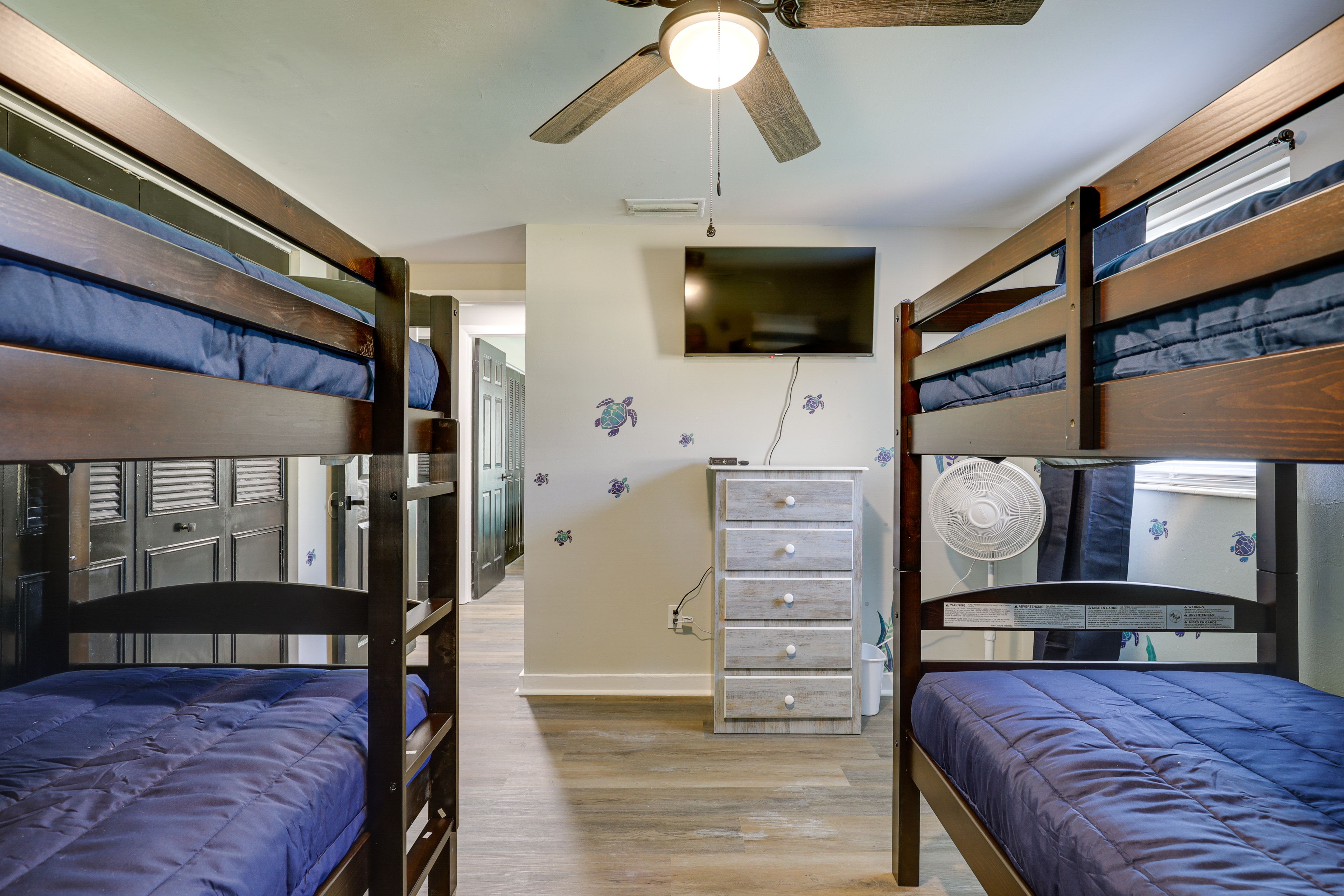 Bedroom 2 | 2 Twin Bunk Beds
