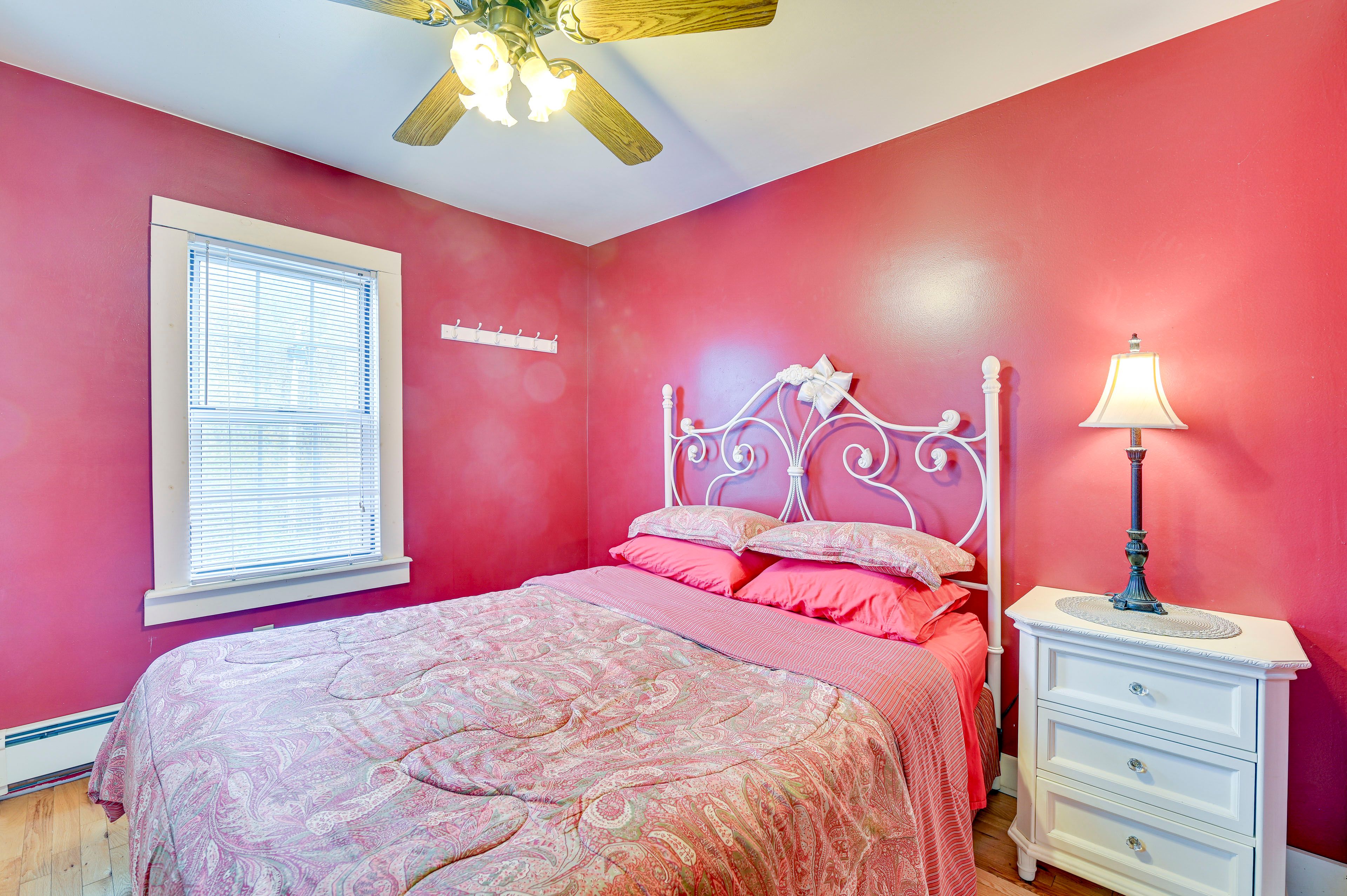 Bedroom 1 | 2nd Floor | Queen Bed | Linens Provided