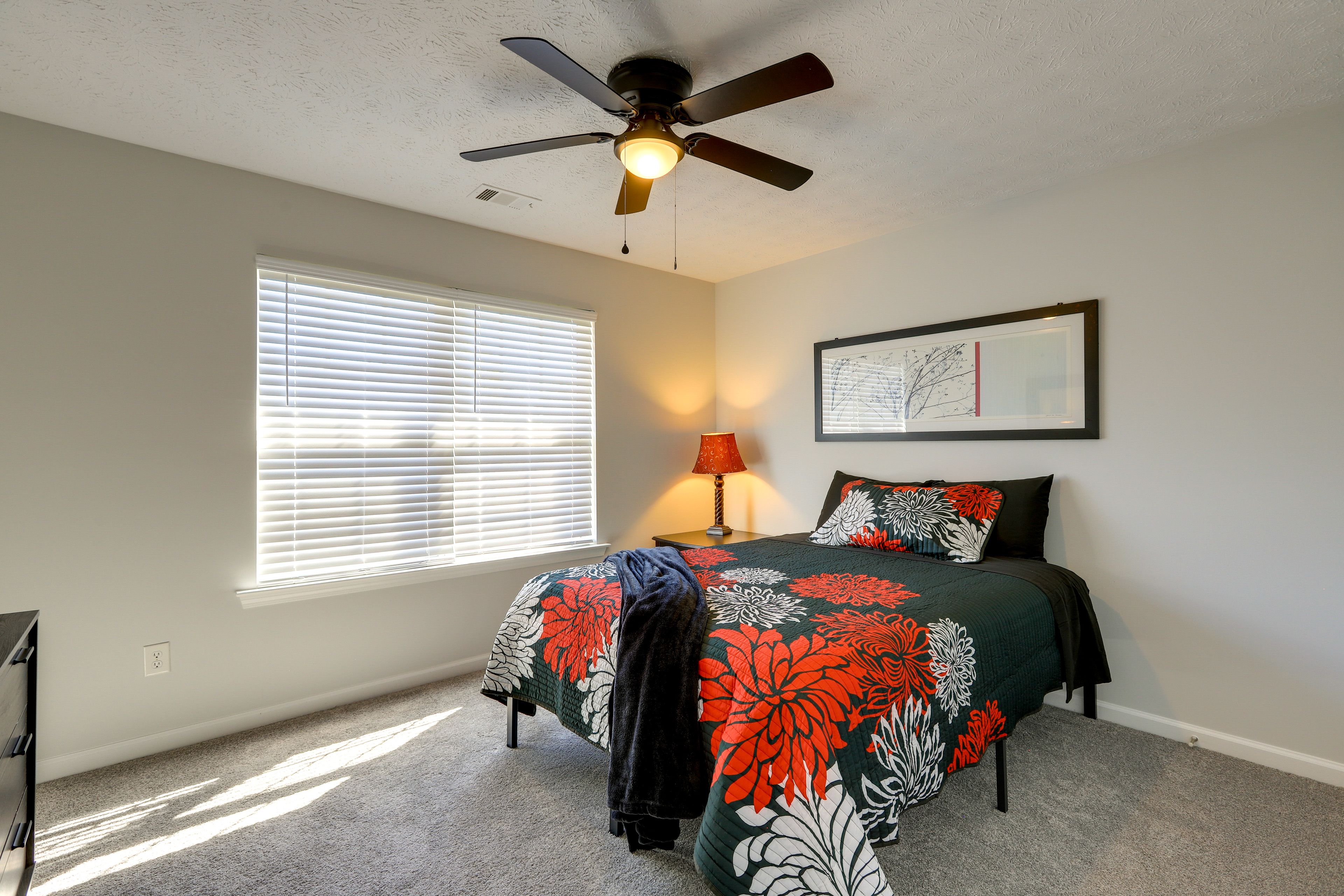 Bedroom 3 | 1st Floor | Queen Bed