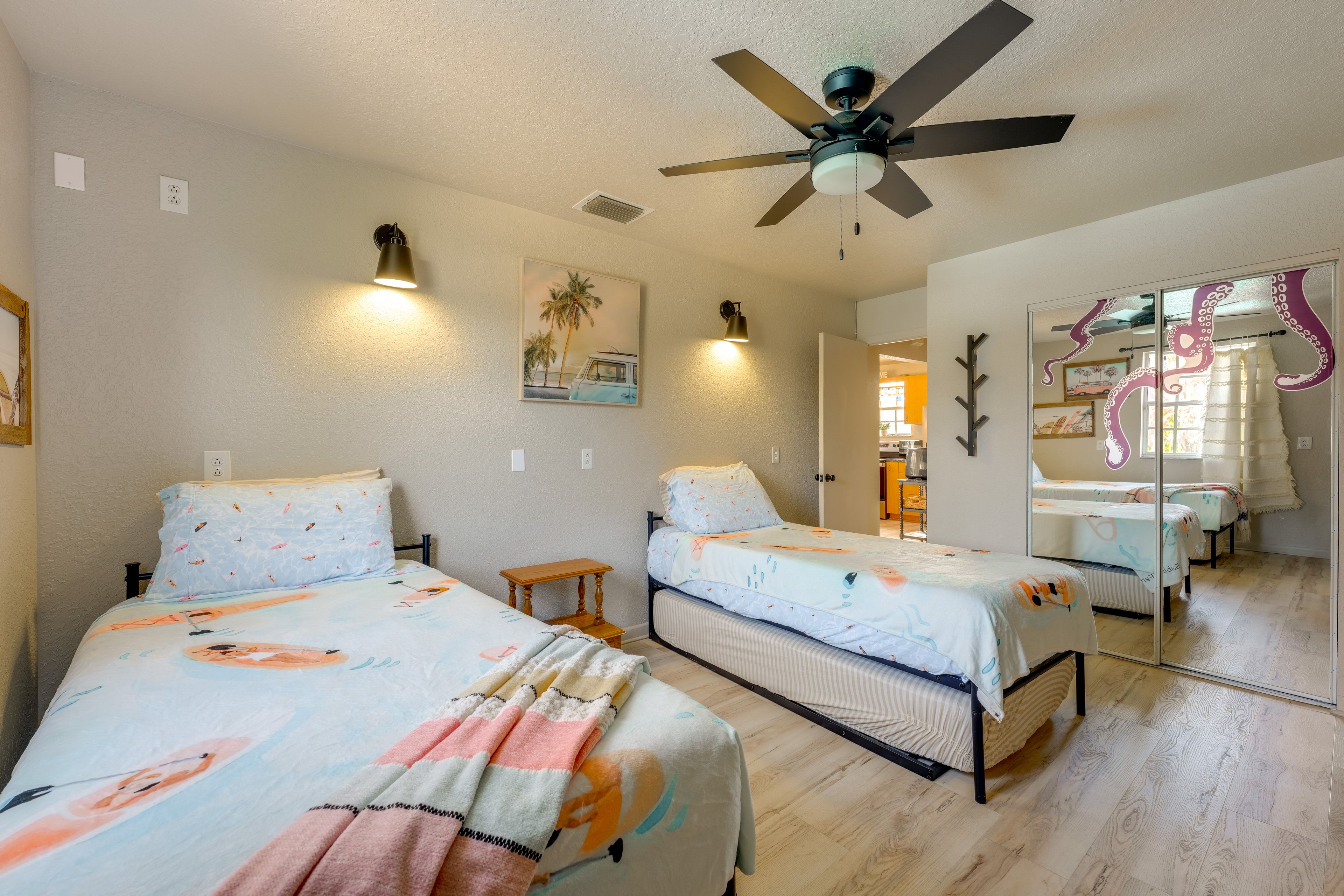 Bedroom 3 | 2 Twin Beds w/ Twin Trundle Beds | Smart TV