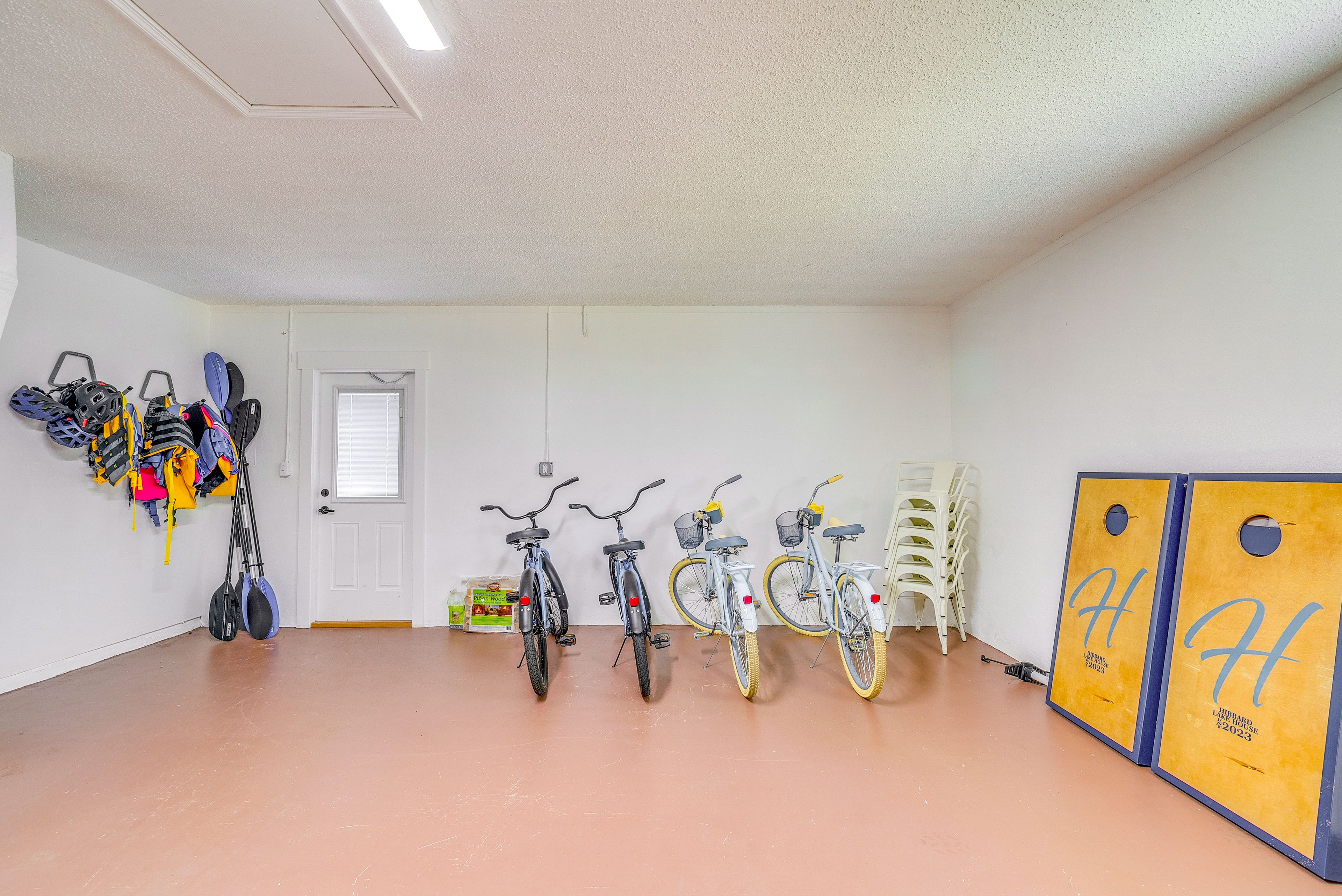 Garage (2 Vehicles) | Driveway (4 Vehicles) | Bicycles & Helmets | Life Vests