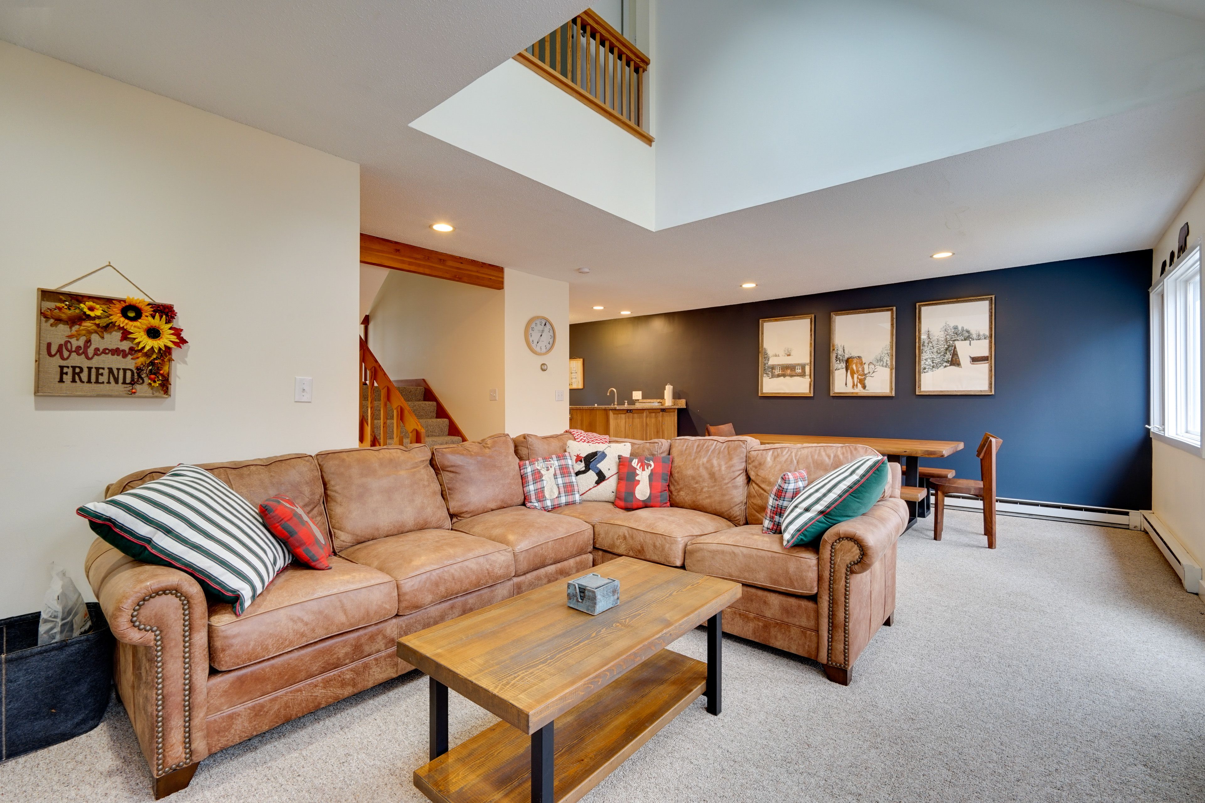 Stratton Vacation Rental | 3BR | 2.5BA | 1,600 Sq Ft | Stairs Required