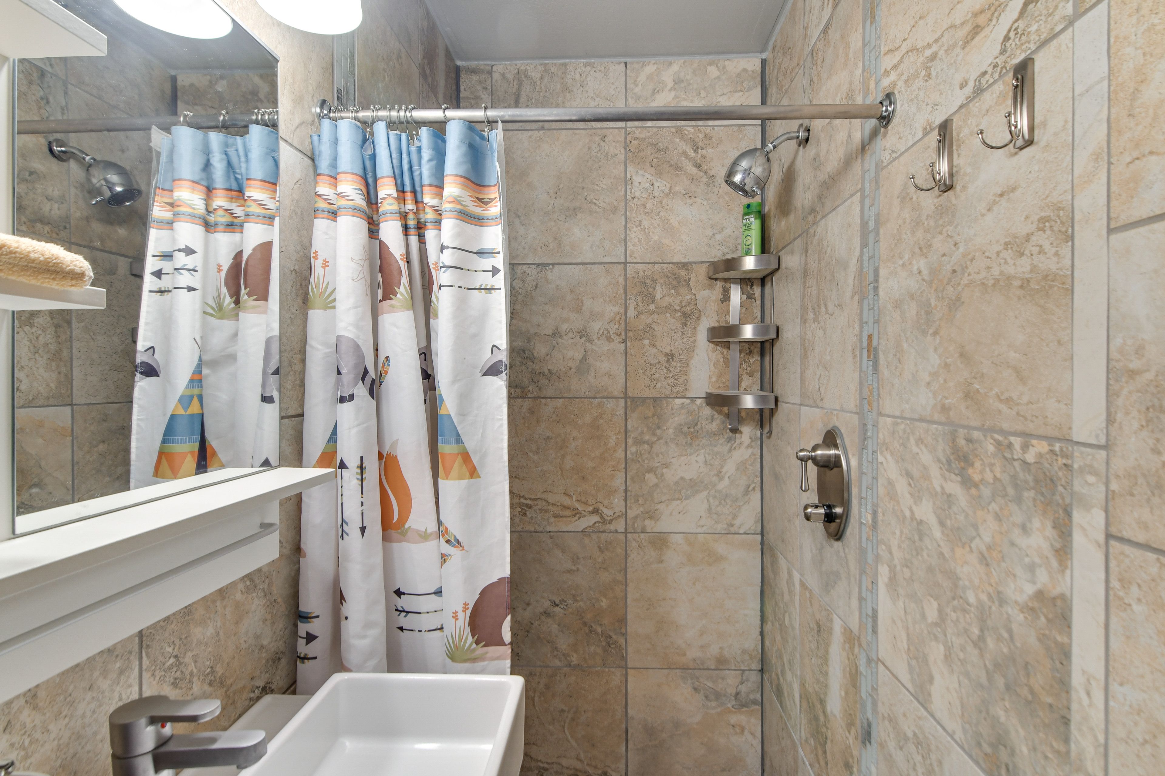 Full Bathroom