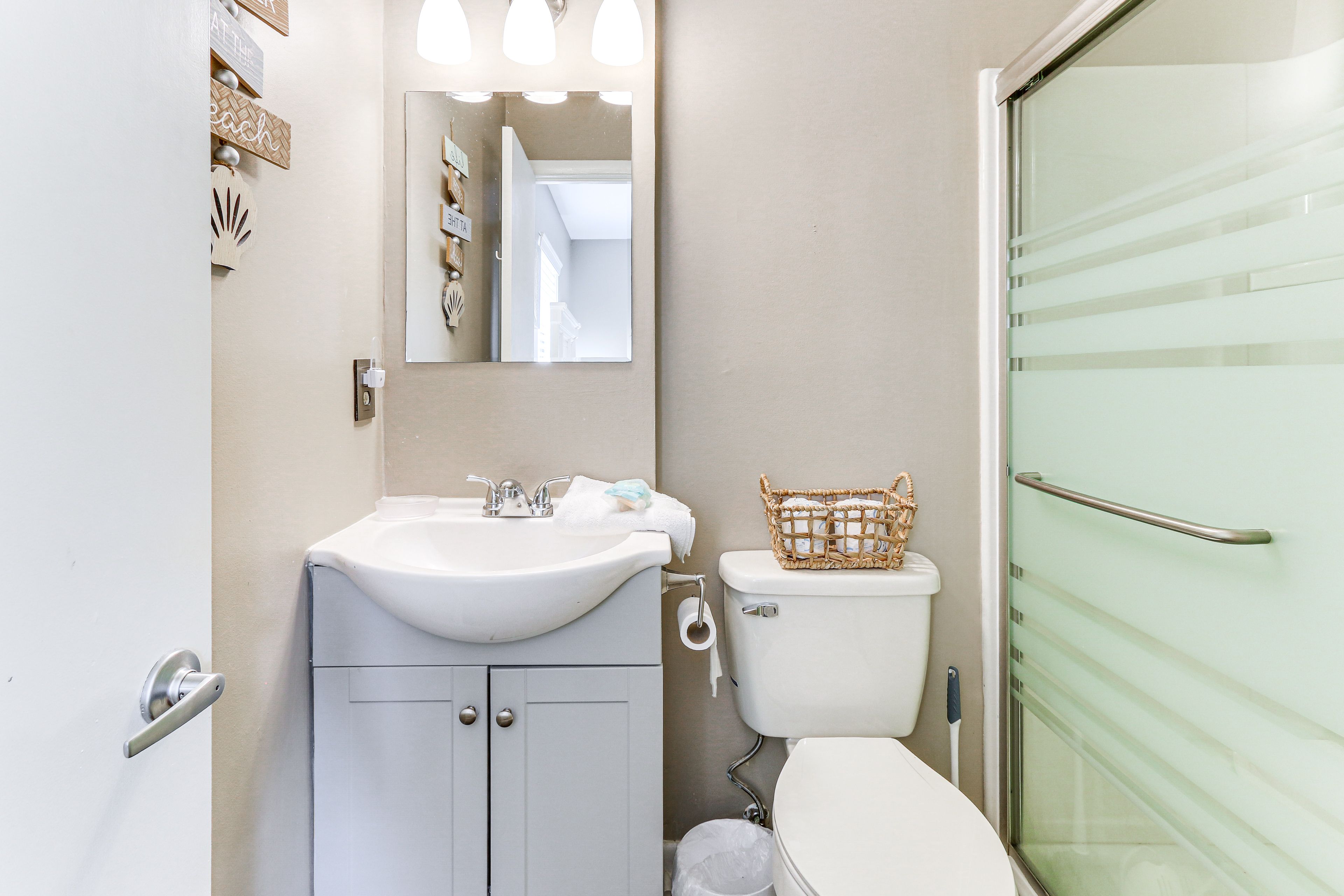 En-Suite Bathroom | Complimentary Toiletries
