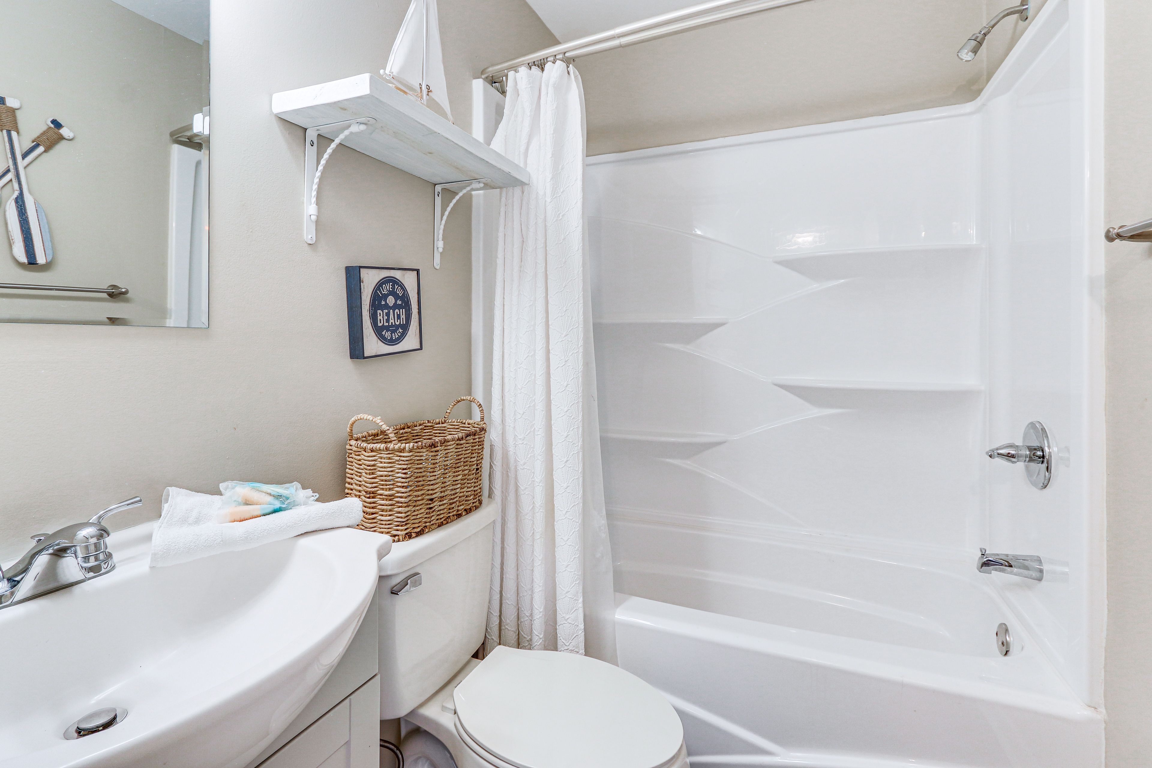 Full Bathroom