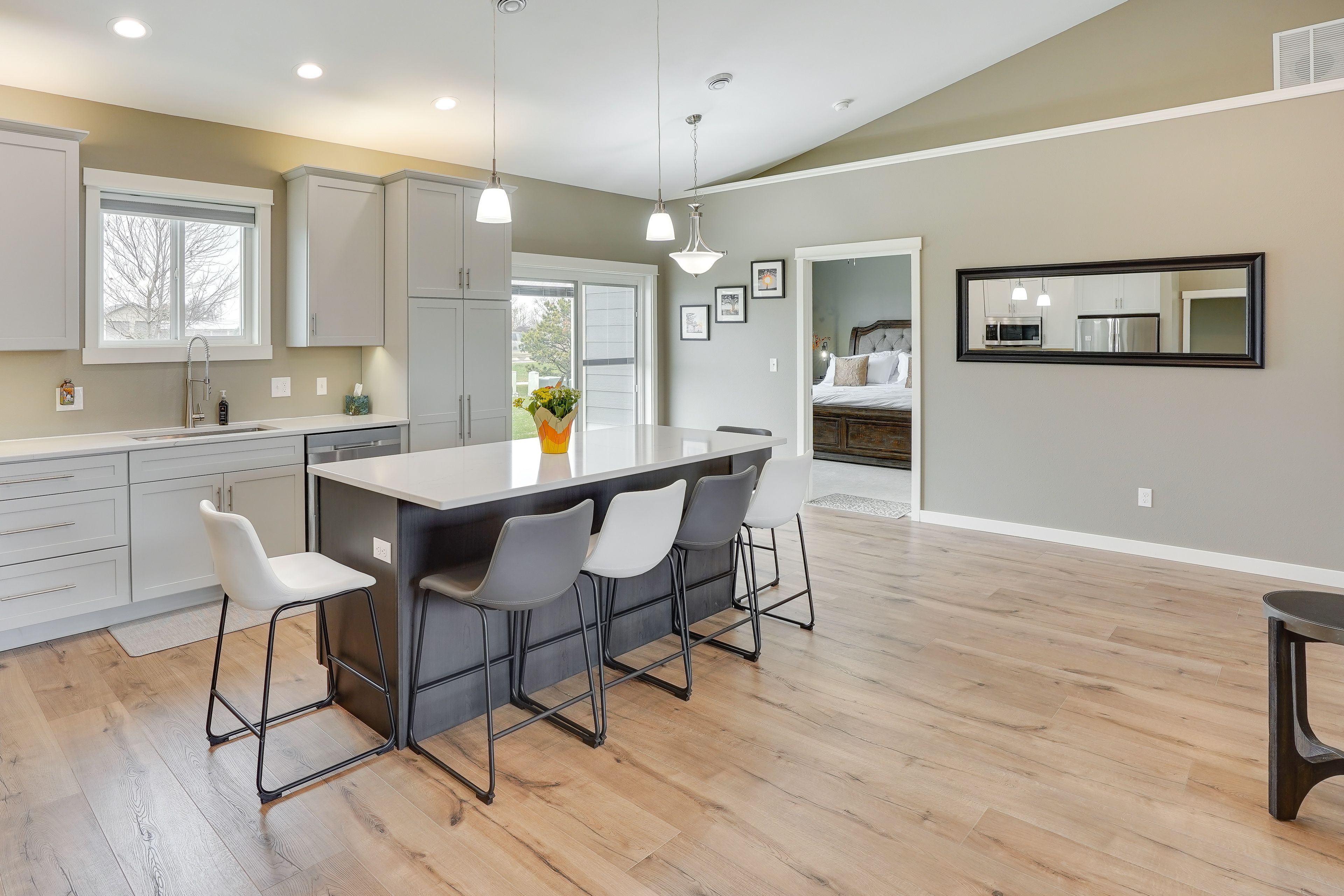 Breakfast Bar
