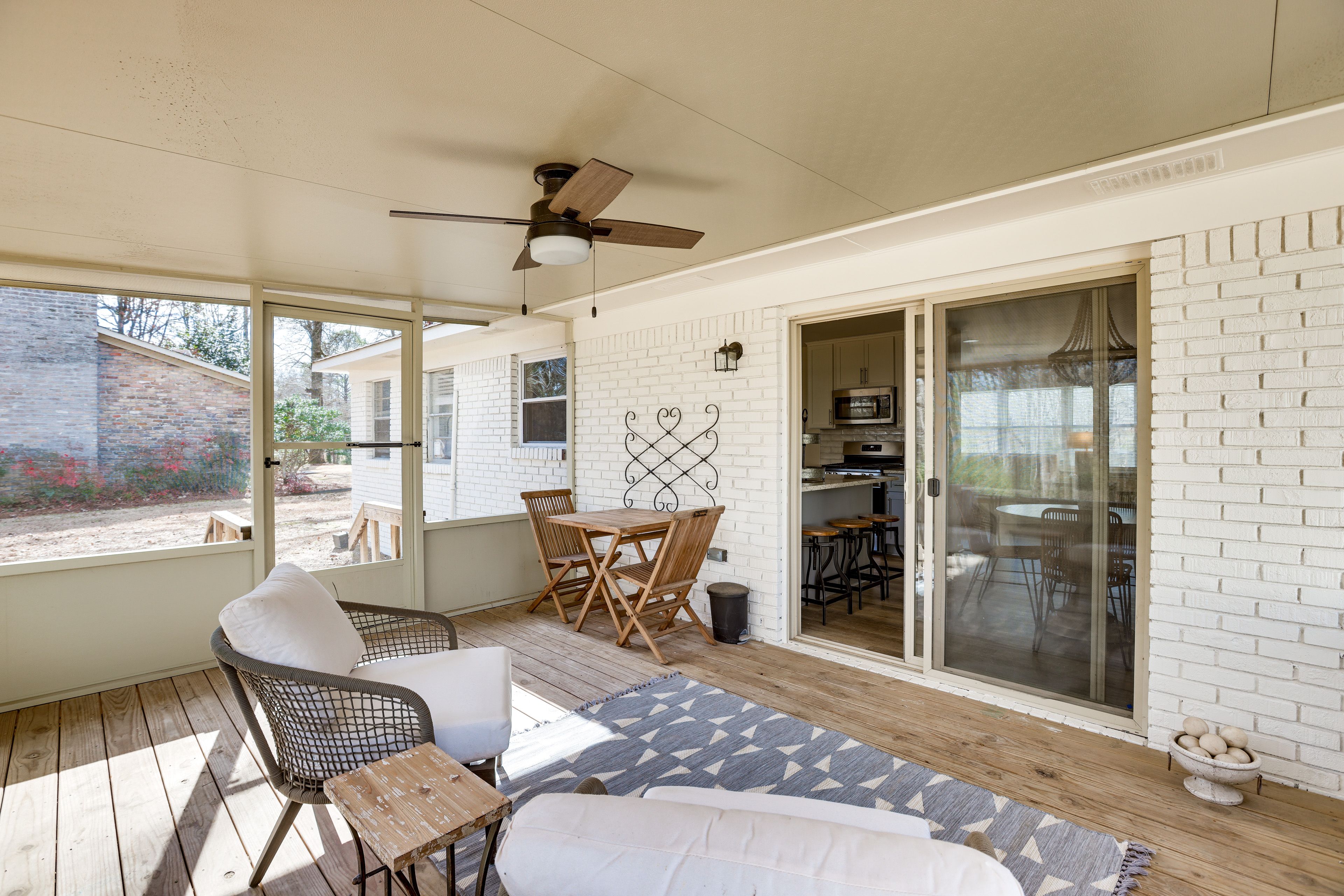 House Exterior | Screened Deck | Dining Area