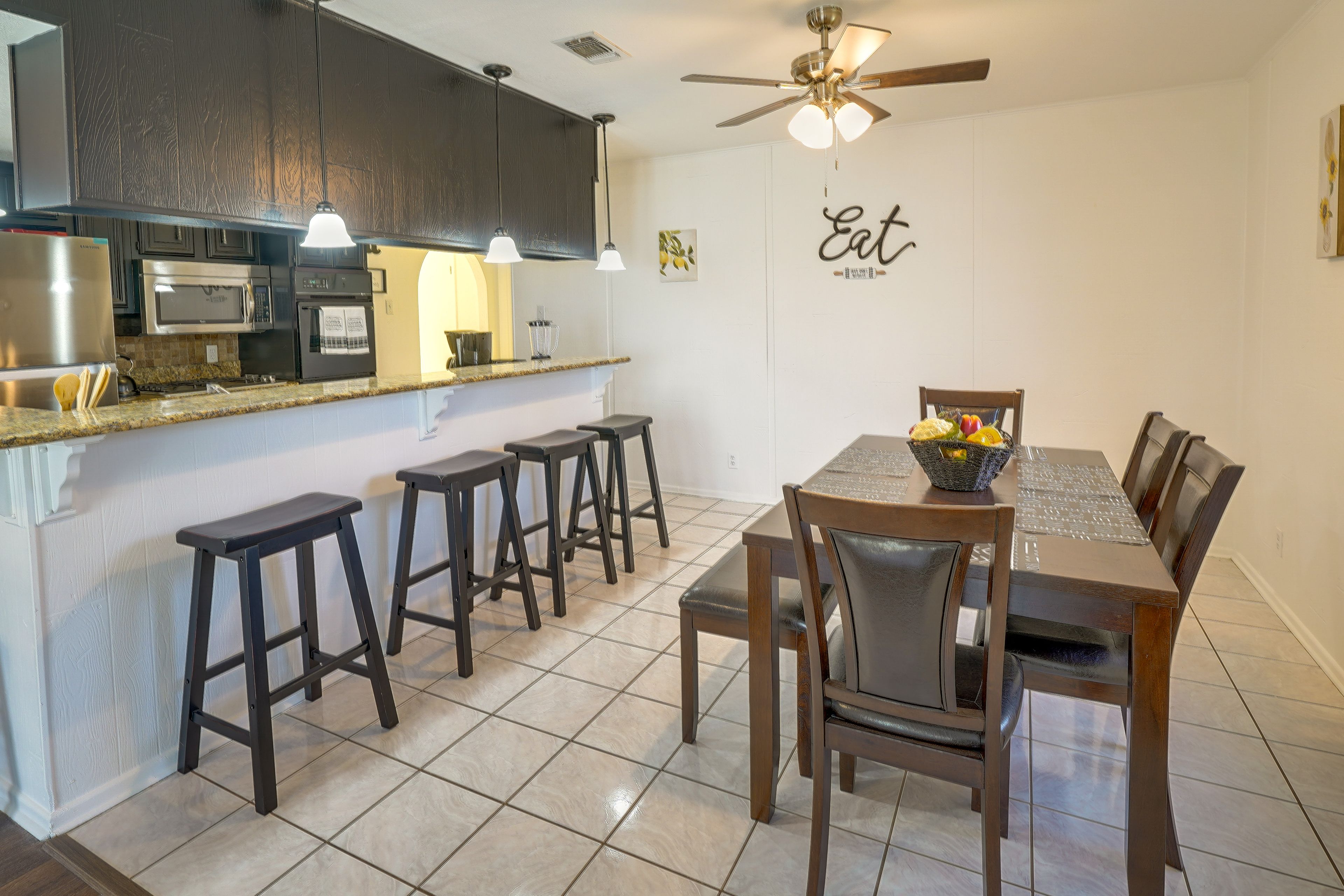 Breakfast Bar