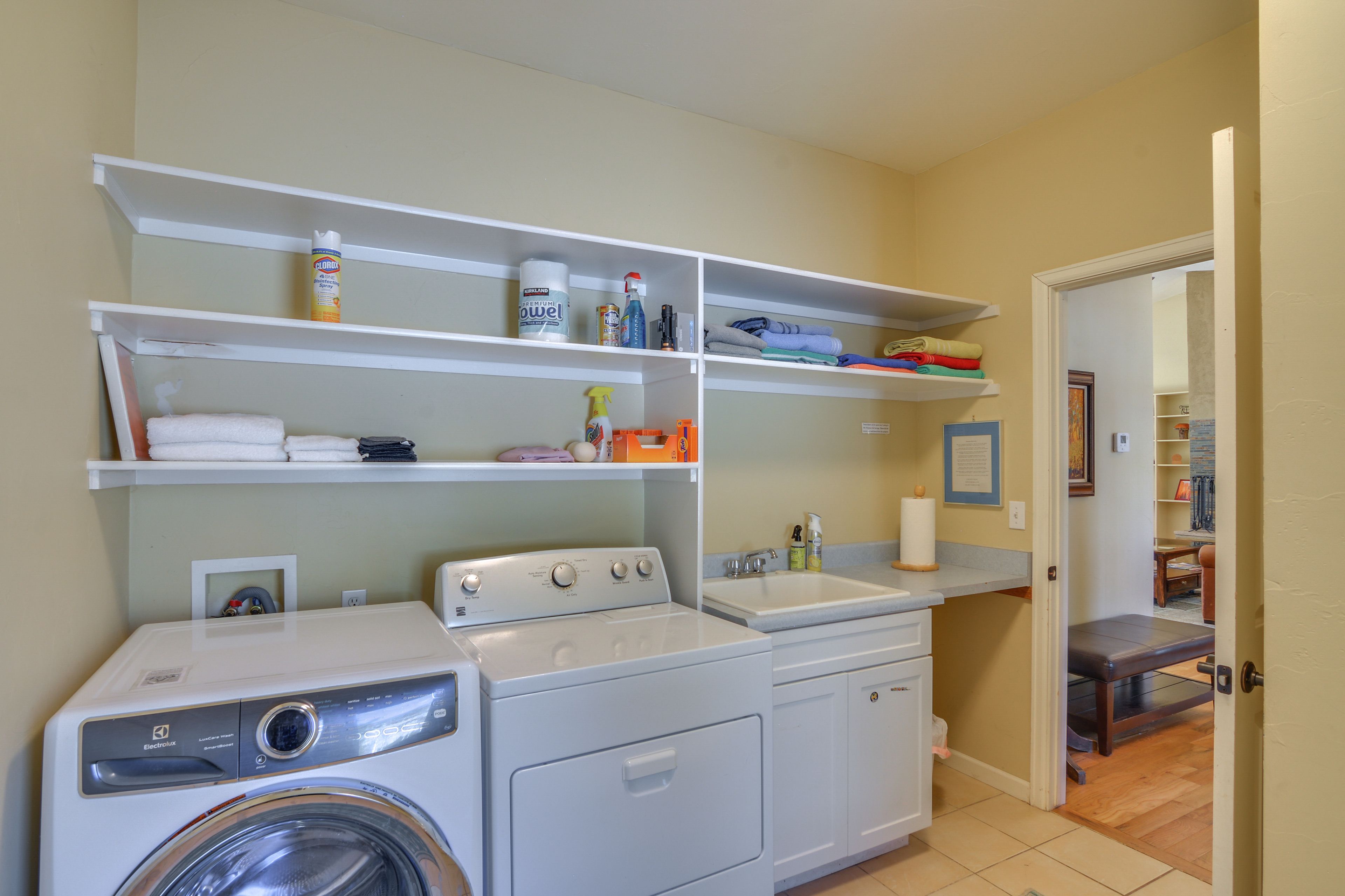 Laundry Room | Main Level