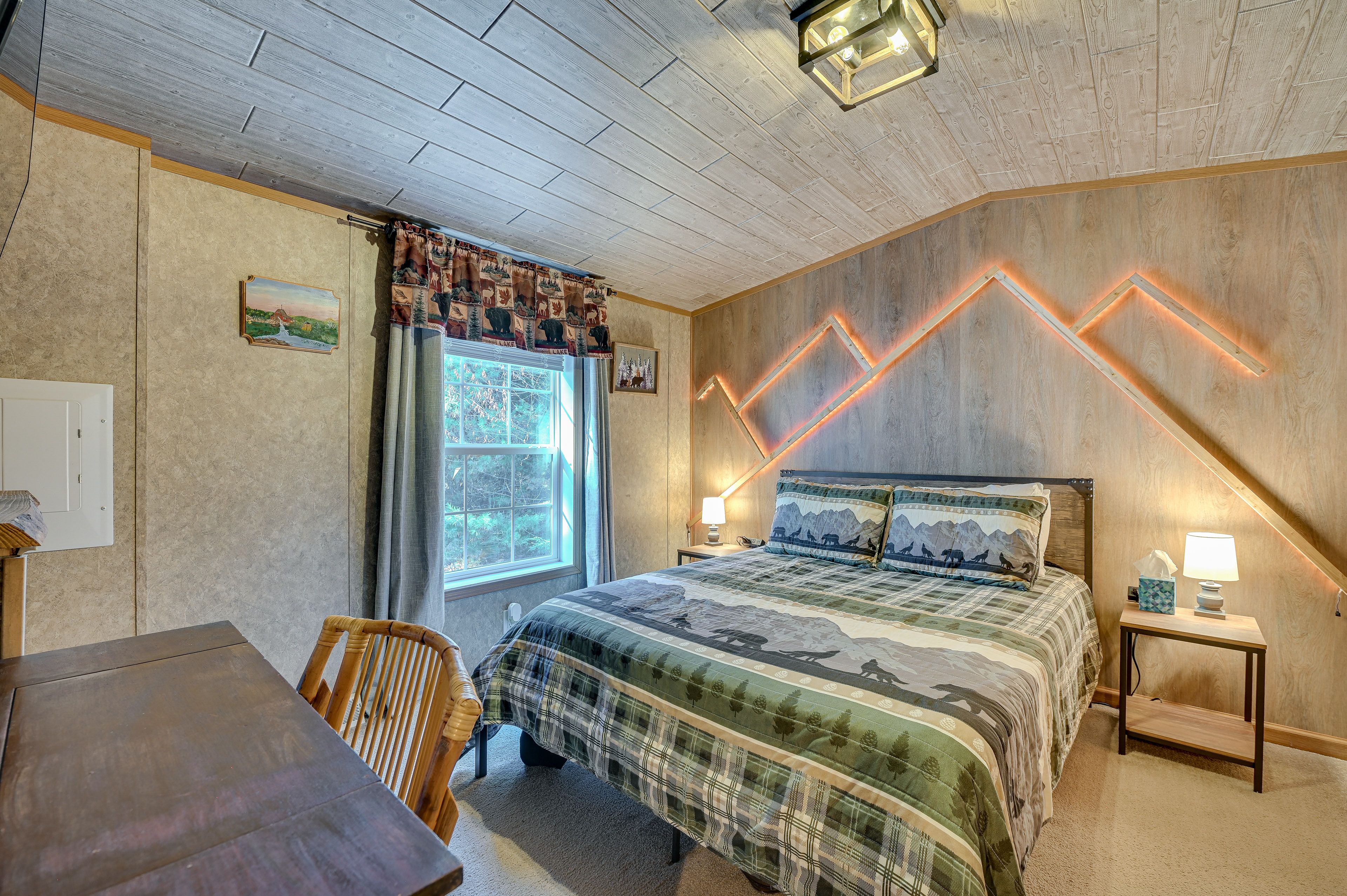 Bedroom 1 | Queen Bed | Laptop-Friendly Desk | Smart TV | Electric Fireplace