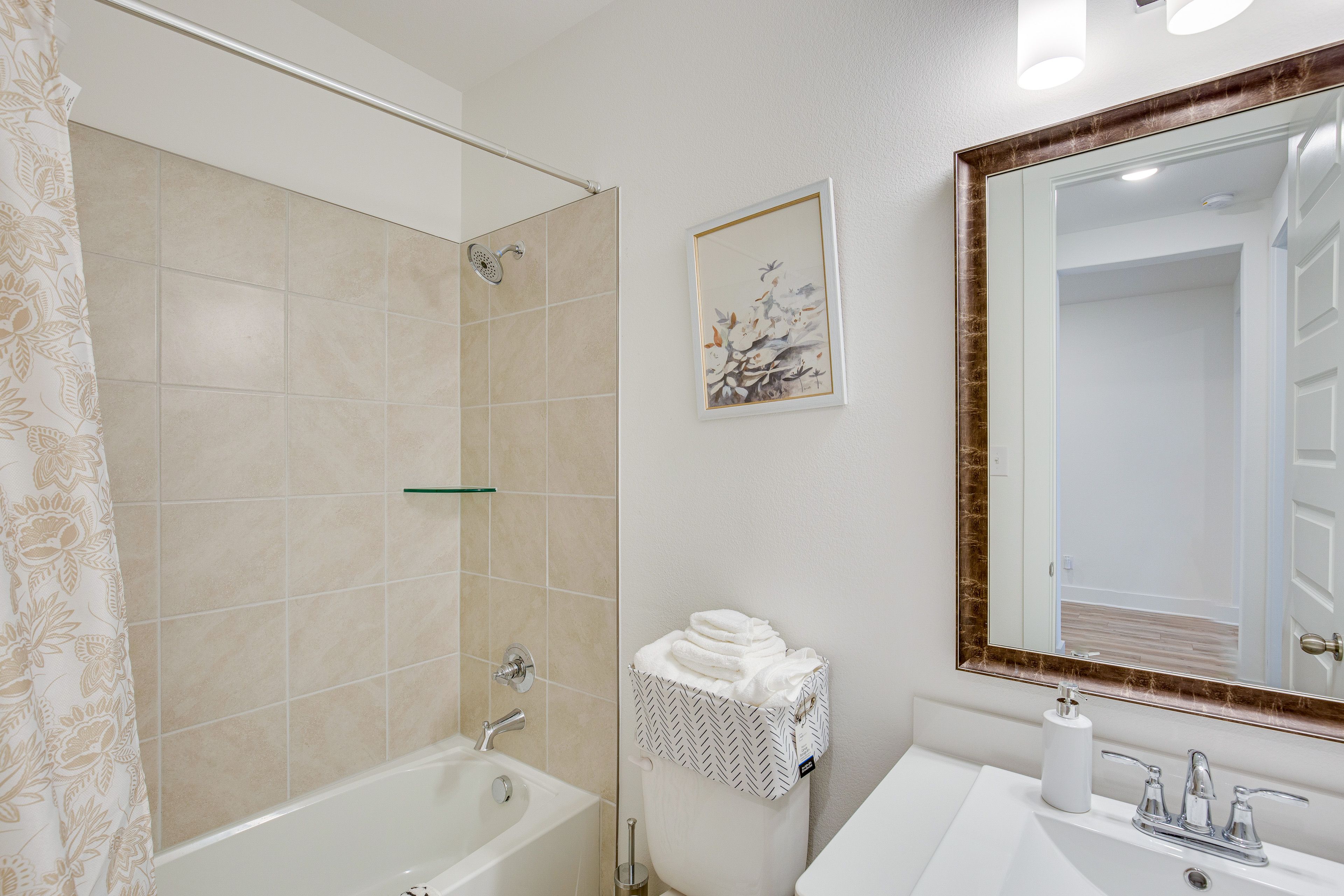 Full Bathroom