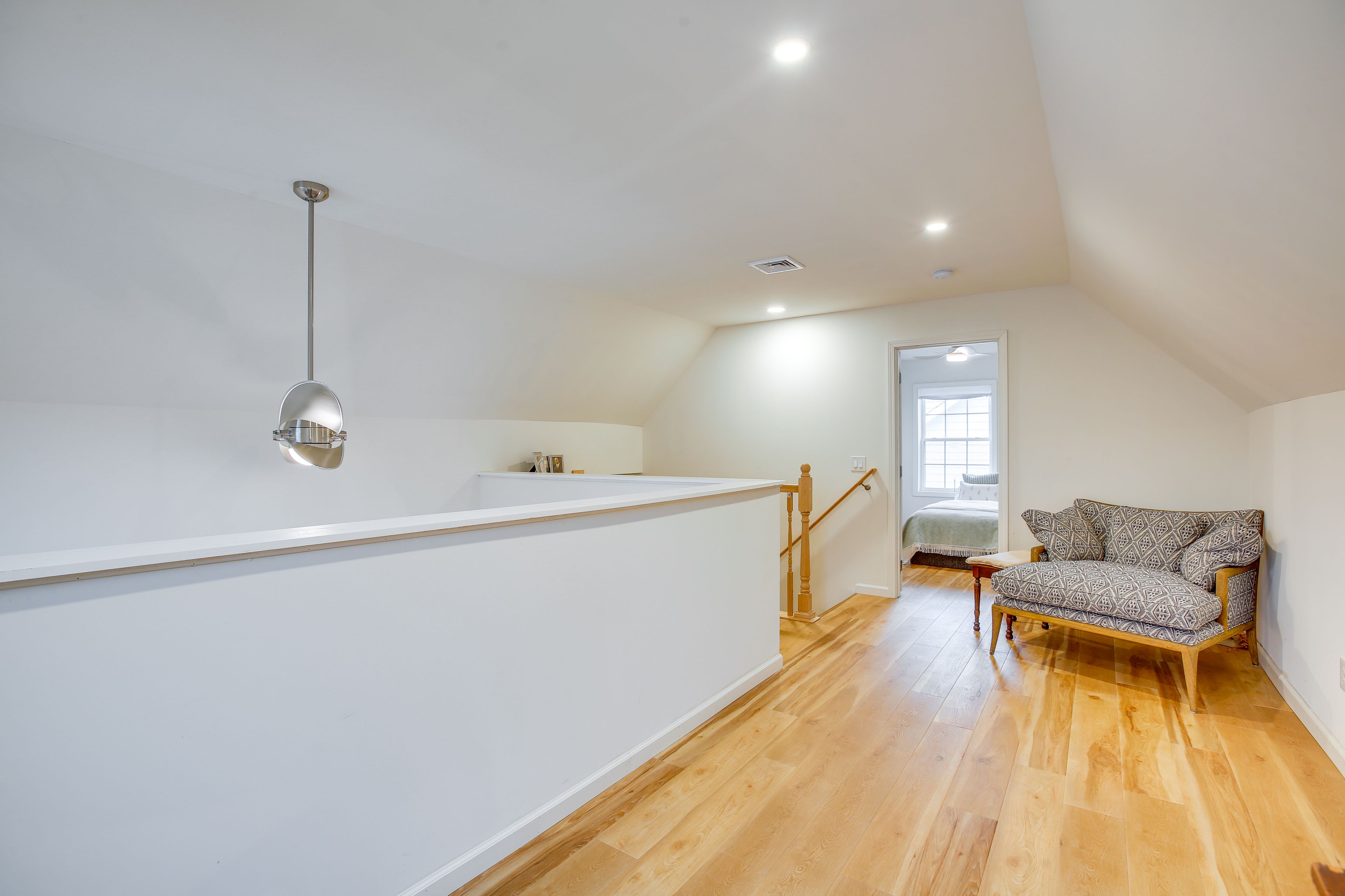 Loft | 2nd Floor | Free WiFi