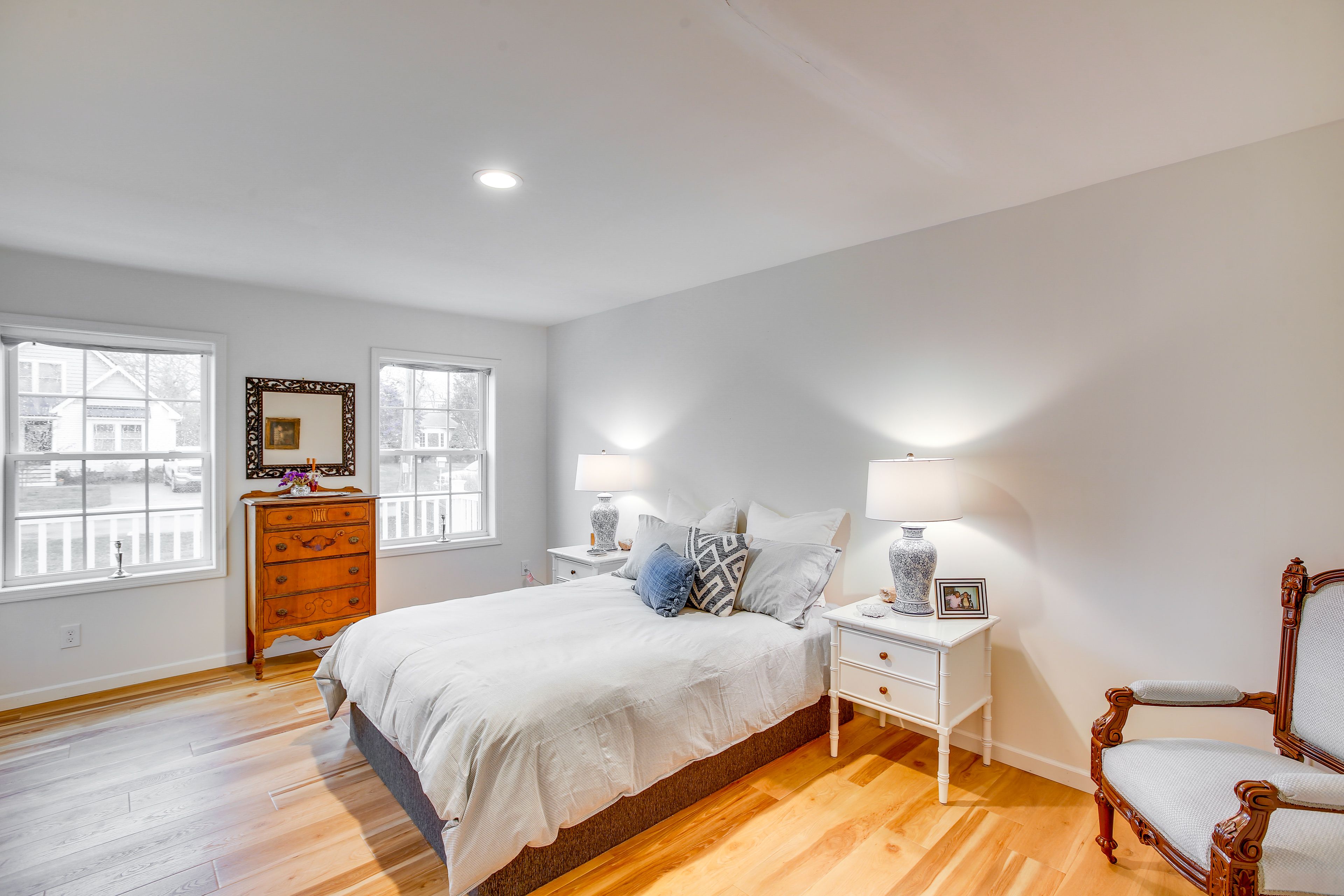 Bedroom 1 | 1st Floor | Queen Bed | Linens Provided