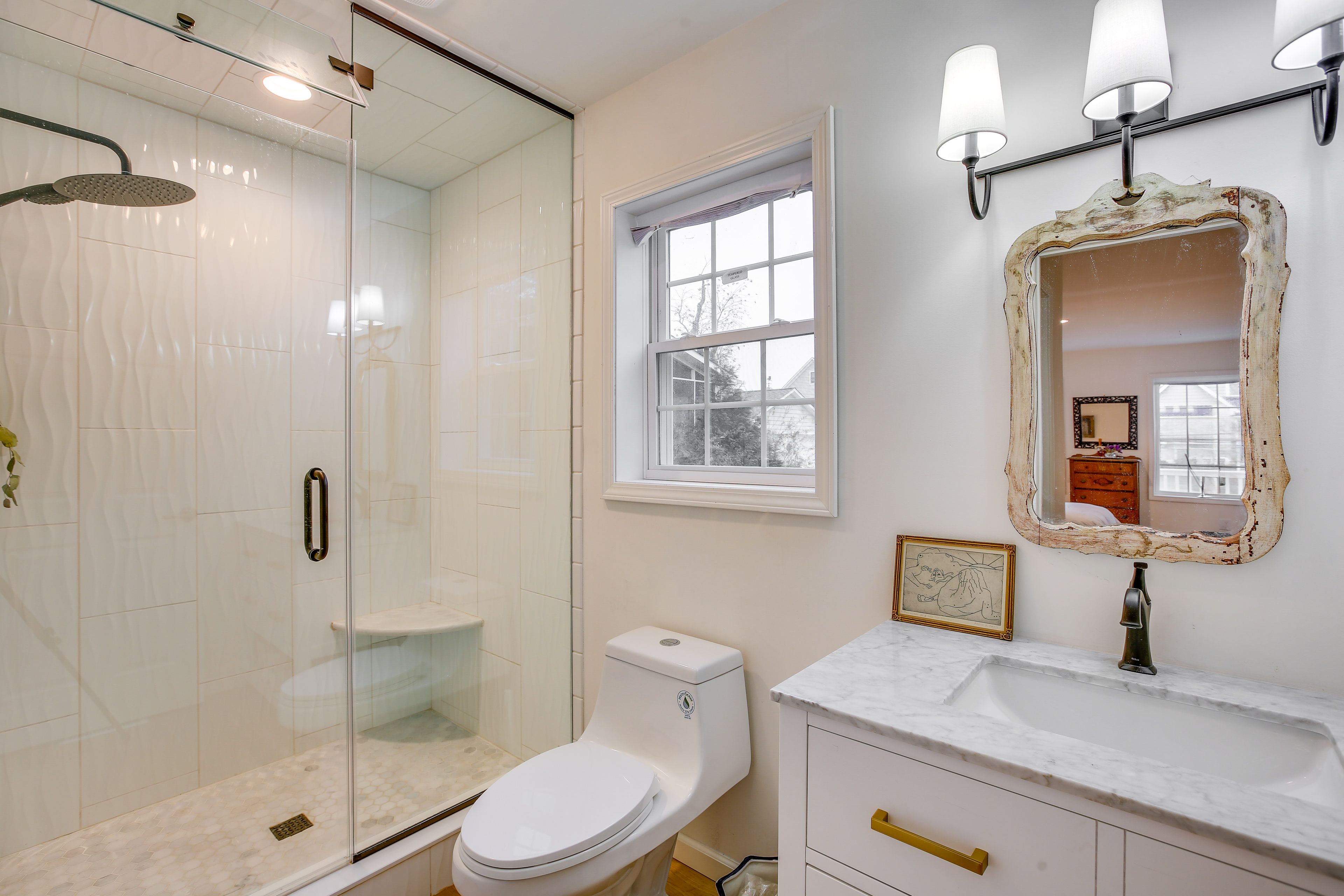 En-Suite Bathroom | 1st Floor | Complimentary Toiletries
