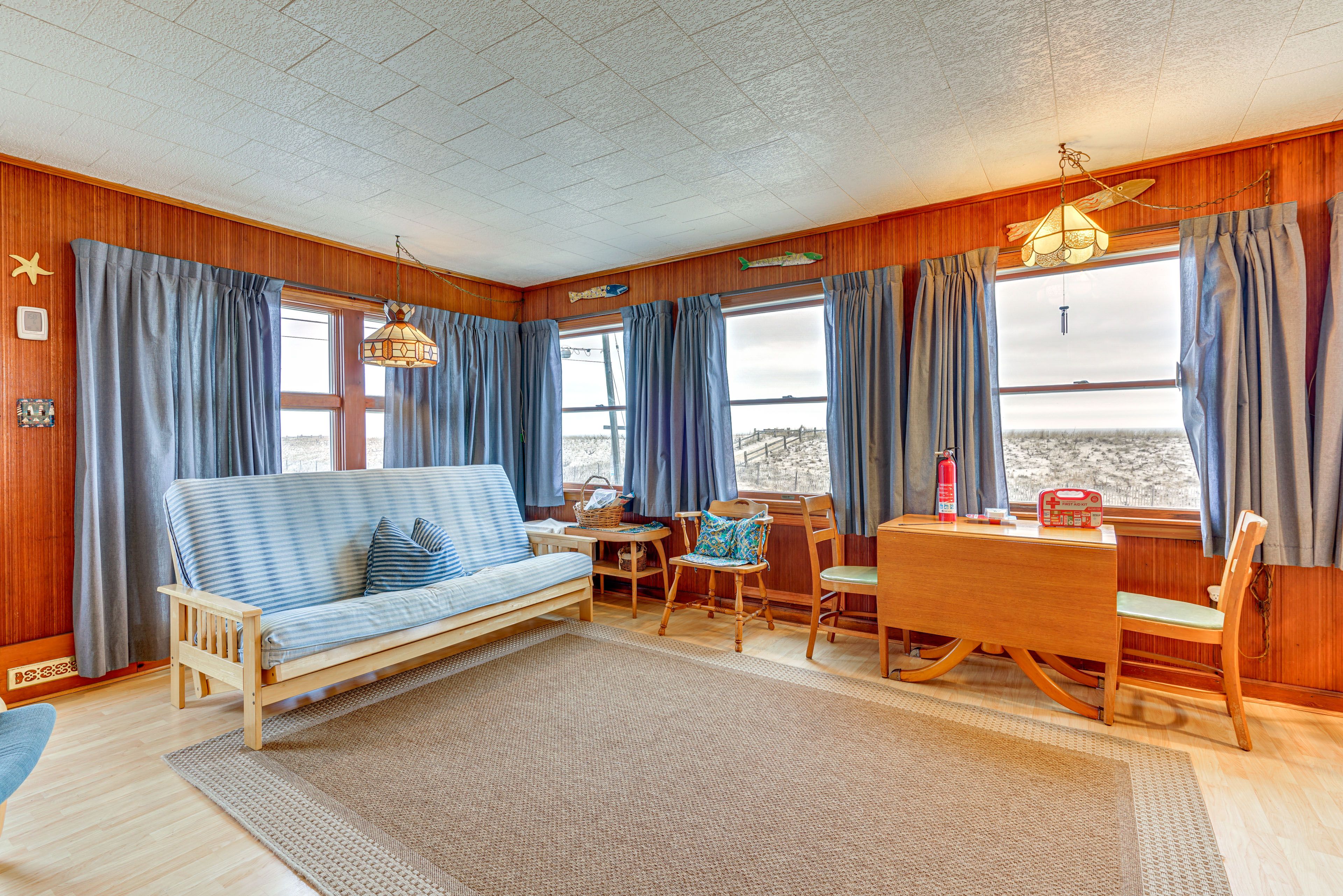 Lavallette Vacation Rental | 2BR | 1.5BA | 799 Sq Ft | Stairs Required