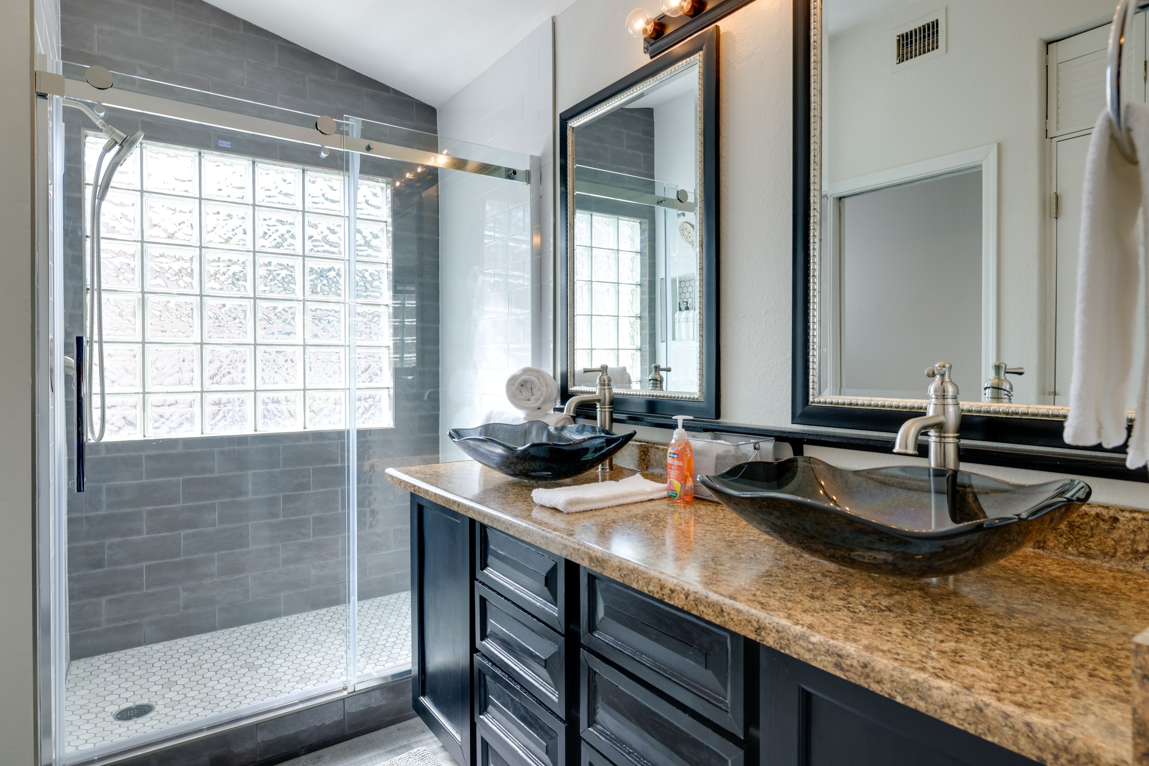 En-Suite Bathroom