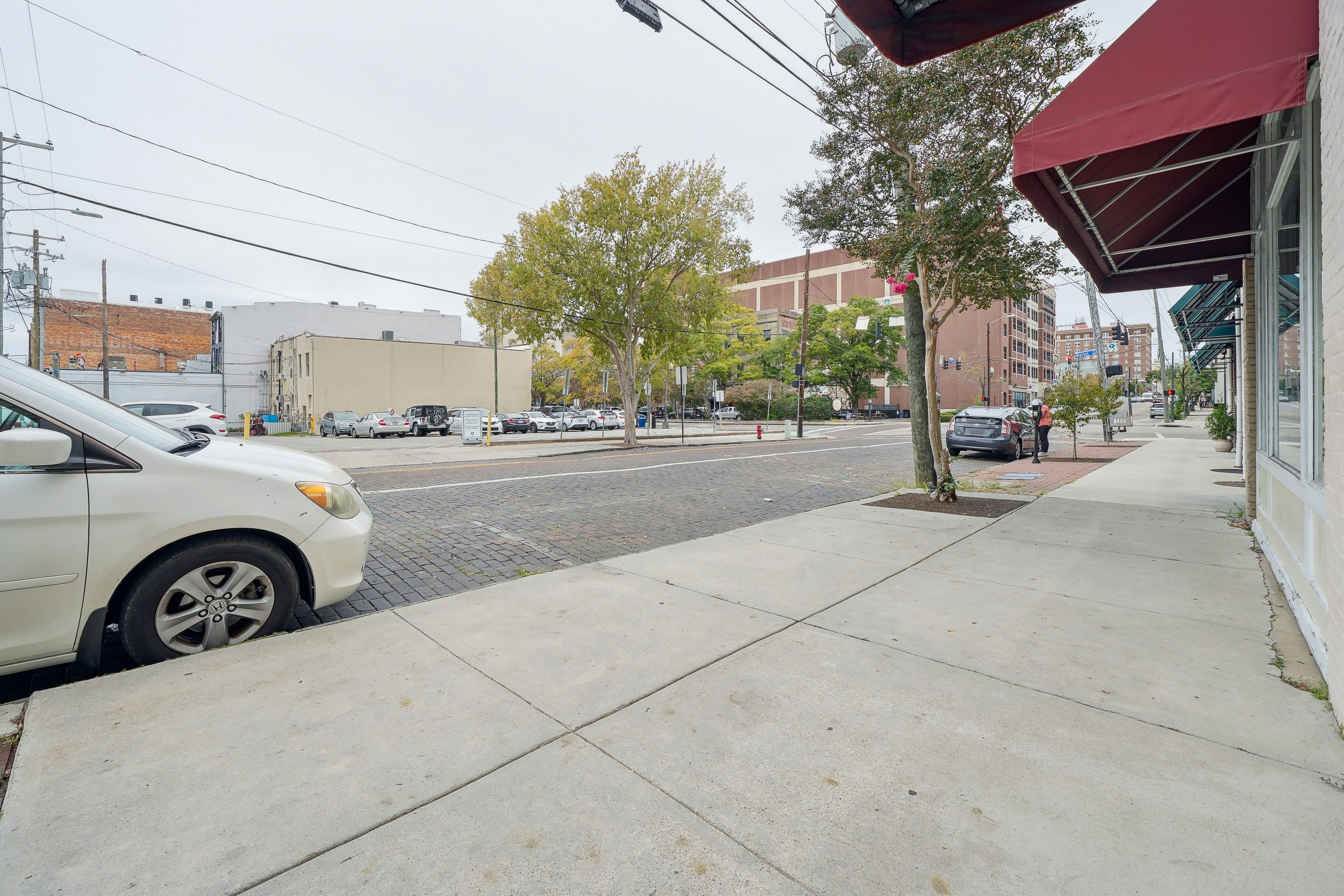 Parking | Community Parking Garage (1 Vehicle)