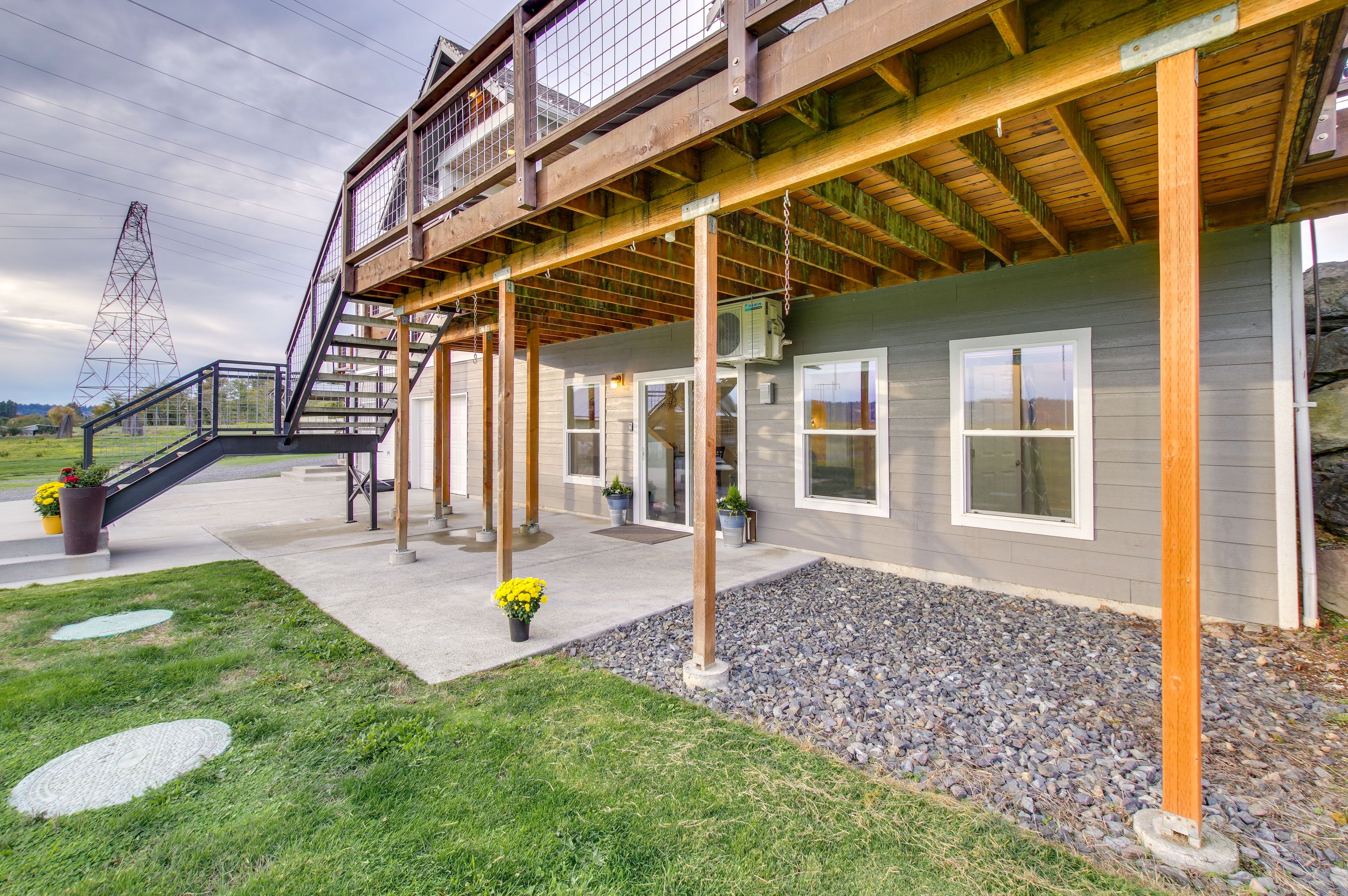 Exterior | Homeowners On-Site (Top Floor)