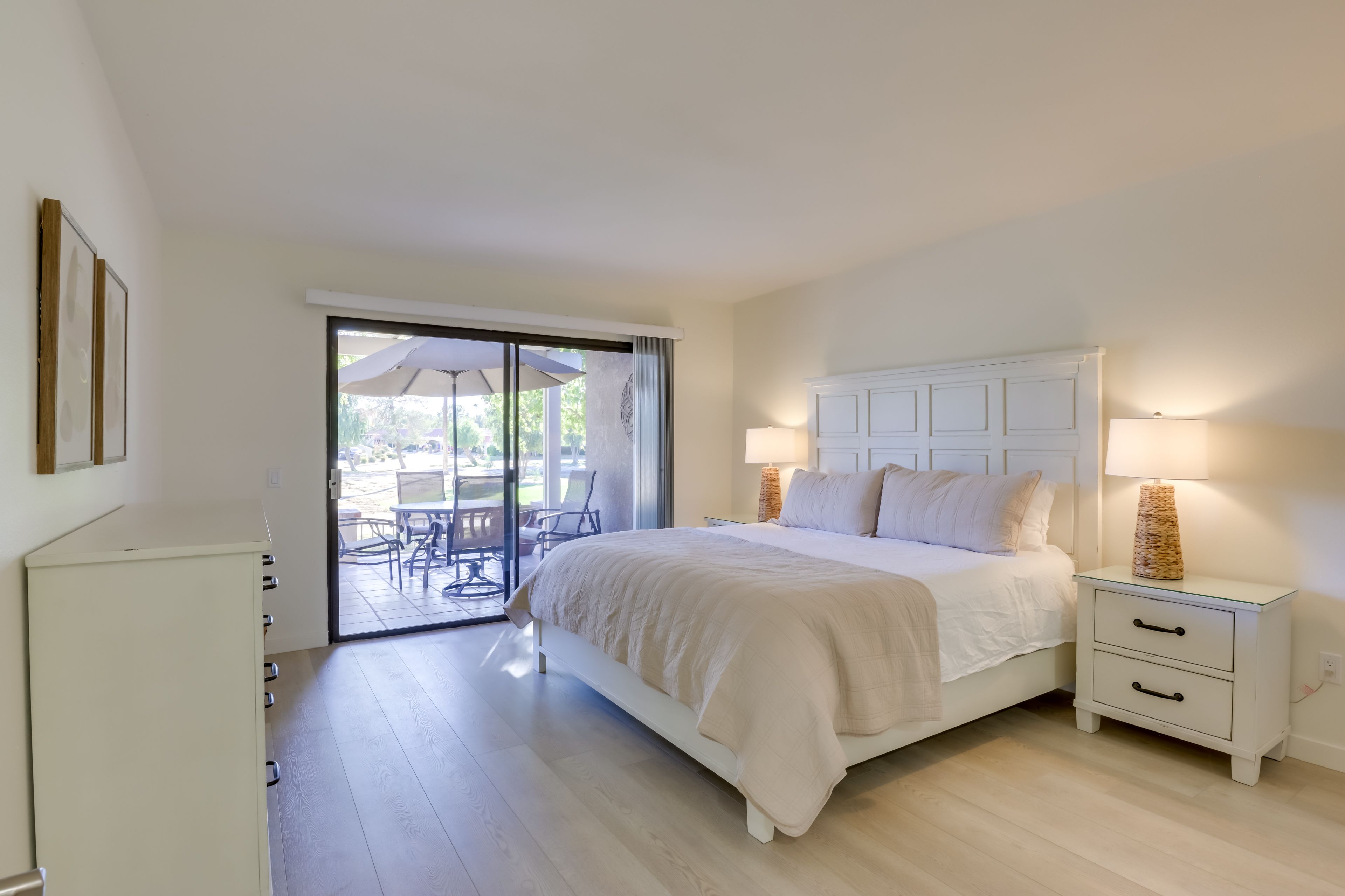 Bedroom 2 | King Bed