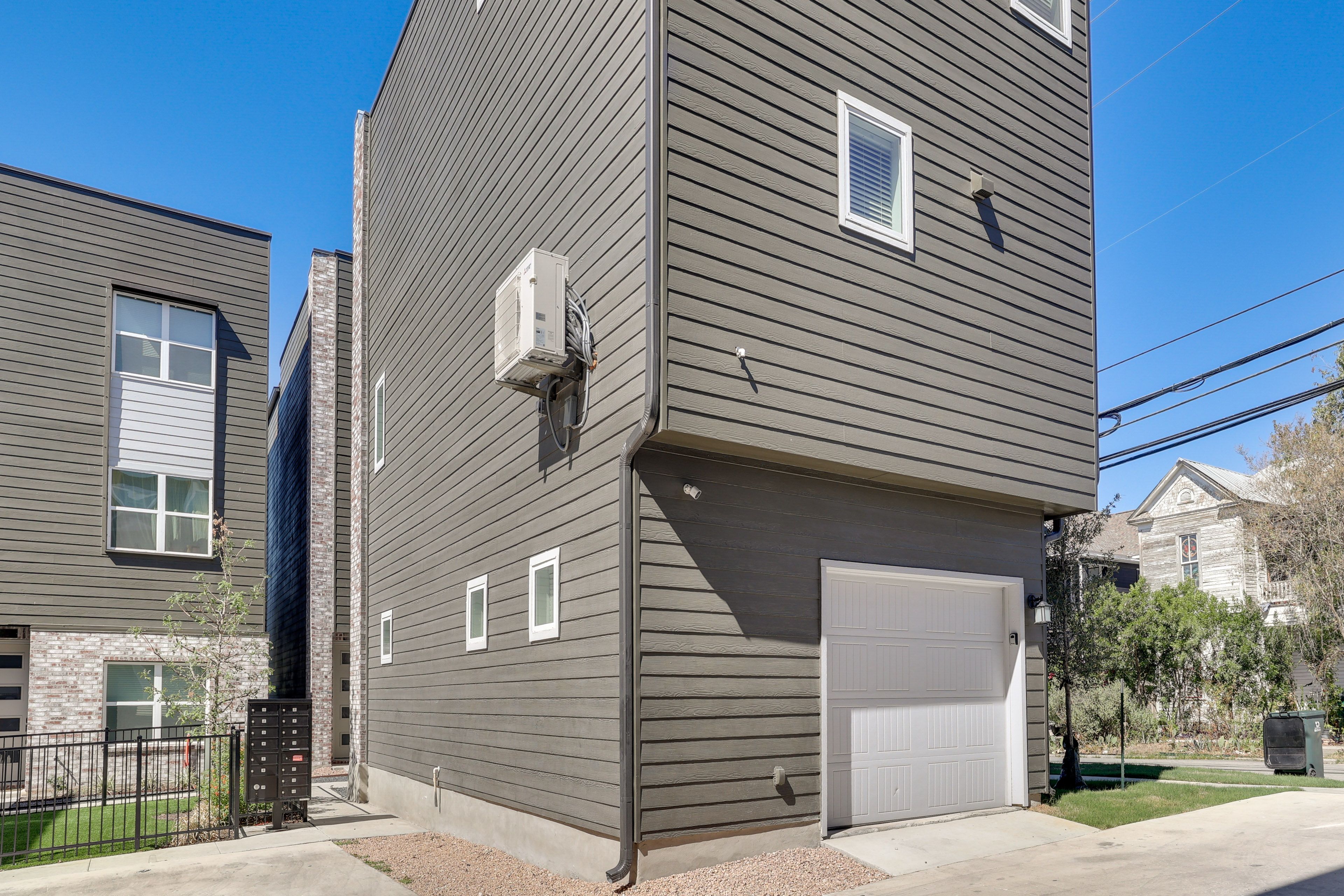 Parking | Garage (1 Vehicle) | 4 Guest Spots & Street Parking