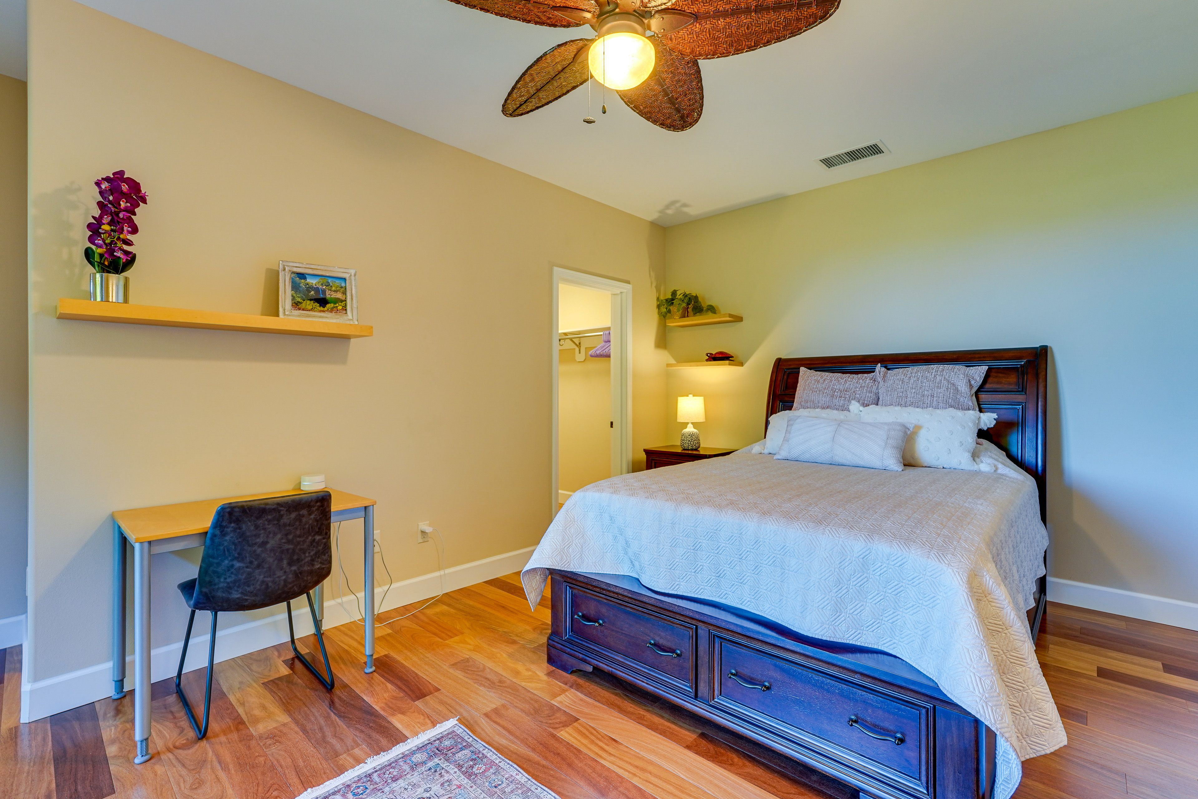 Bedroom 3 | Queen Bed | Office Space