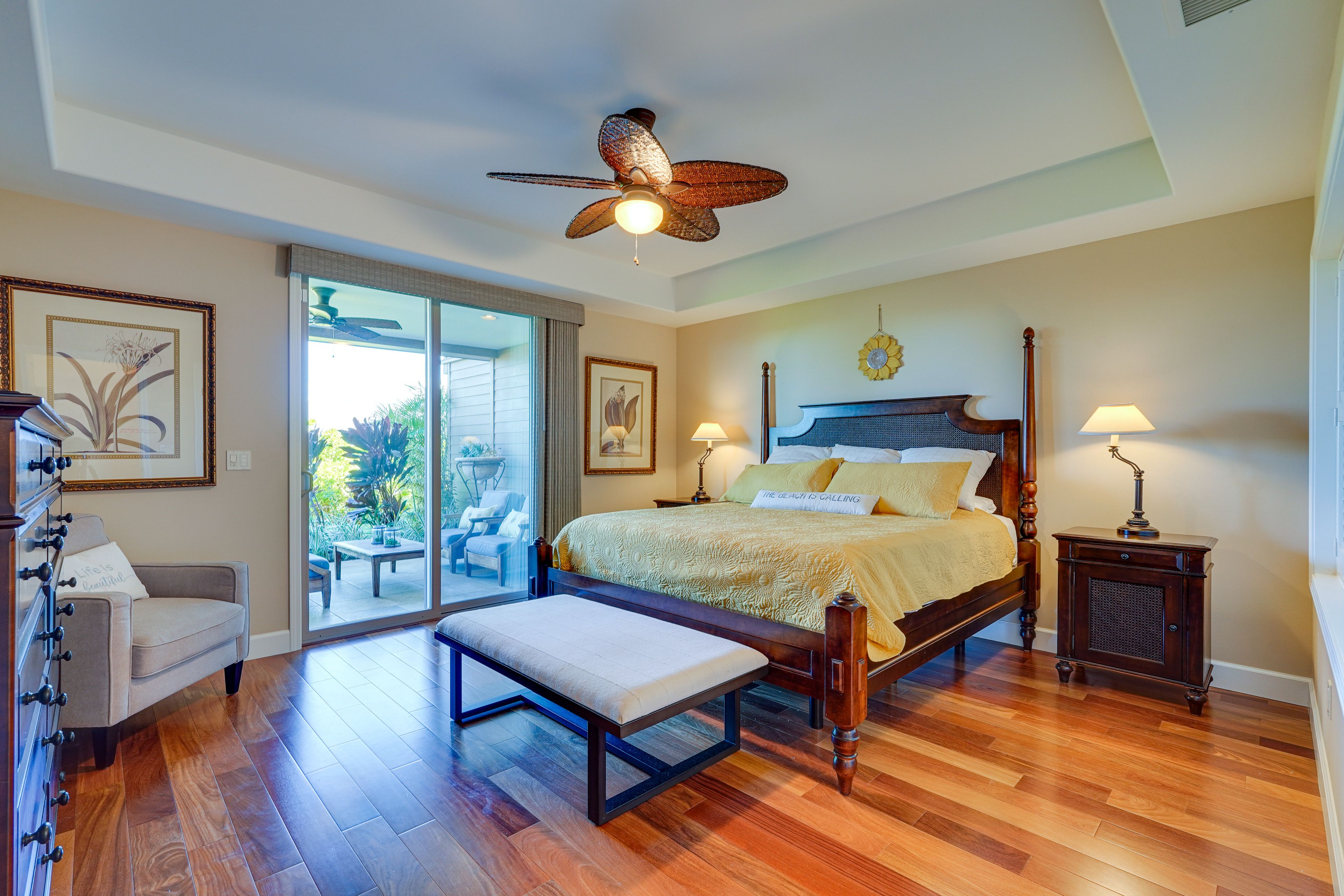 Bedroom 1 | King Bed | Linens Provided | En-Suite Bathroom