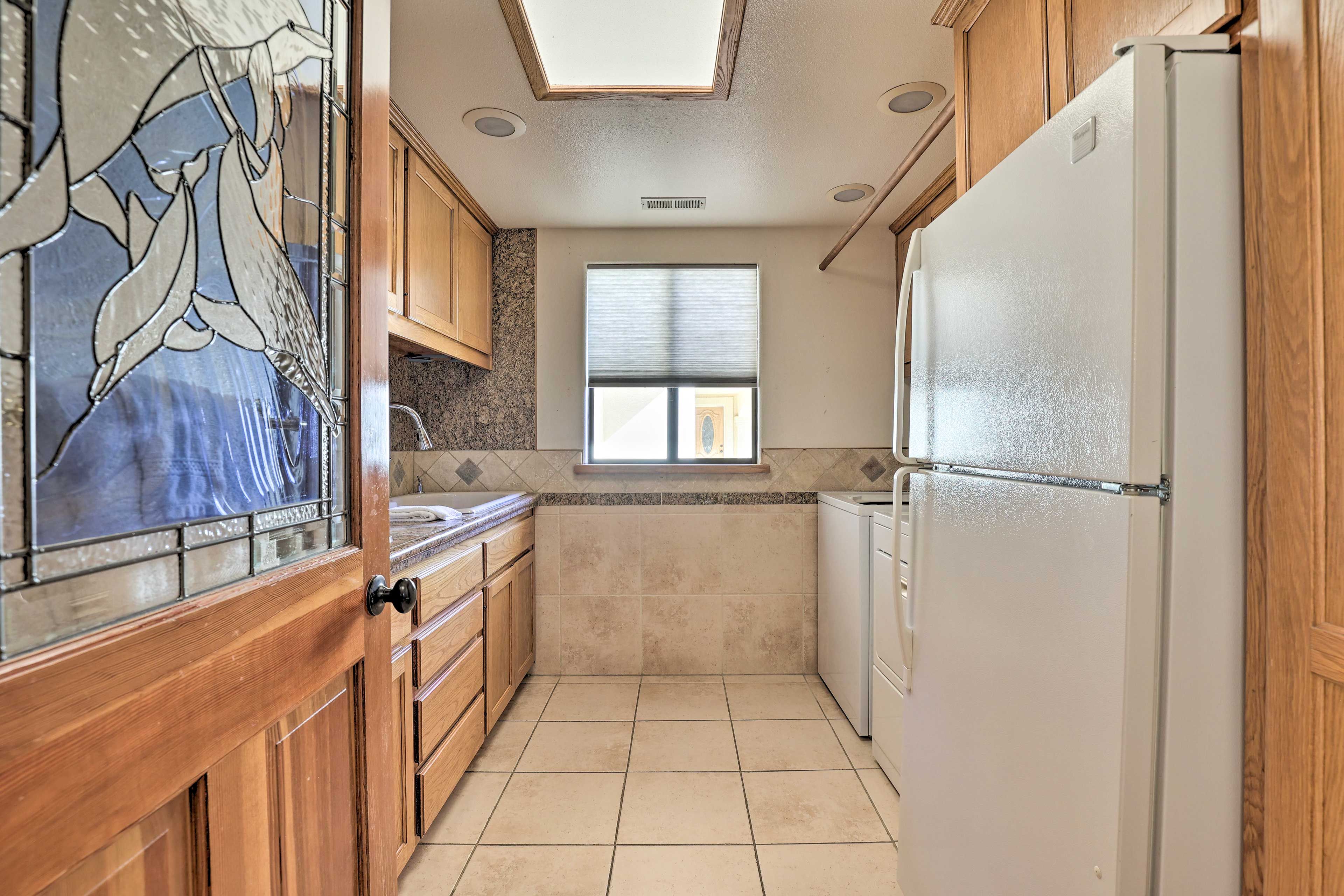Laundry Room | Washer & Dryer