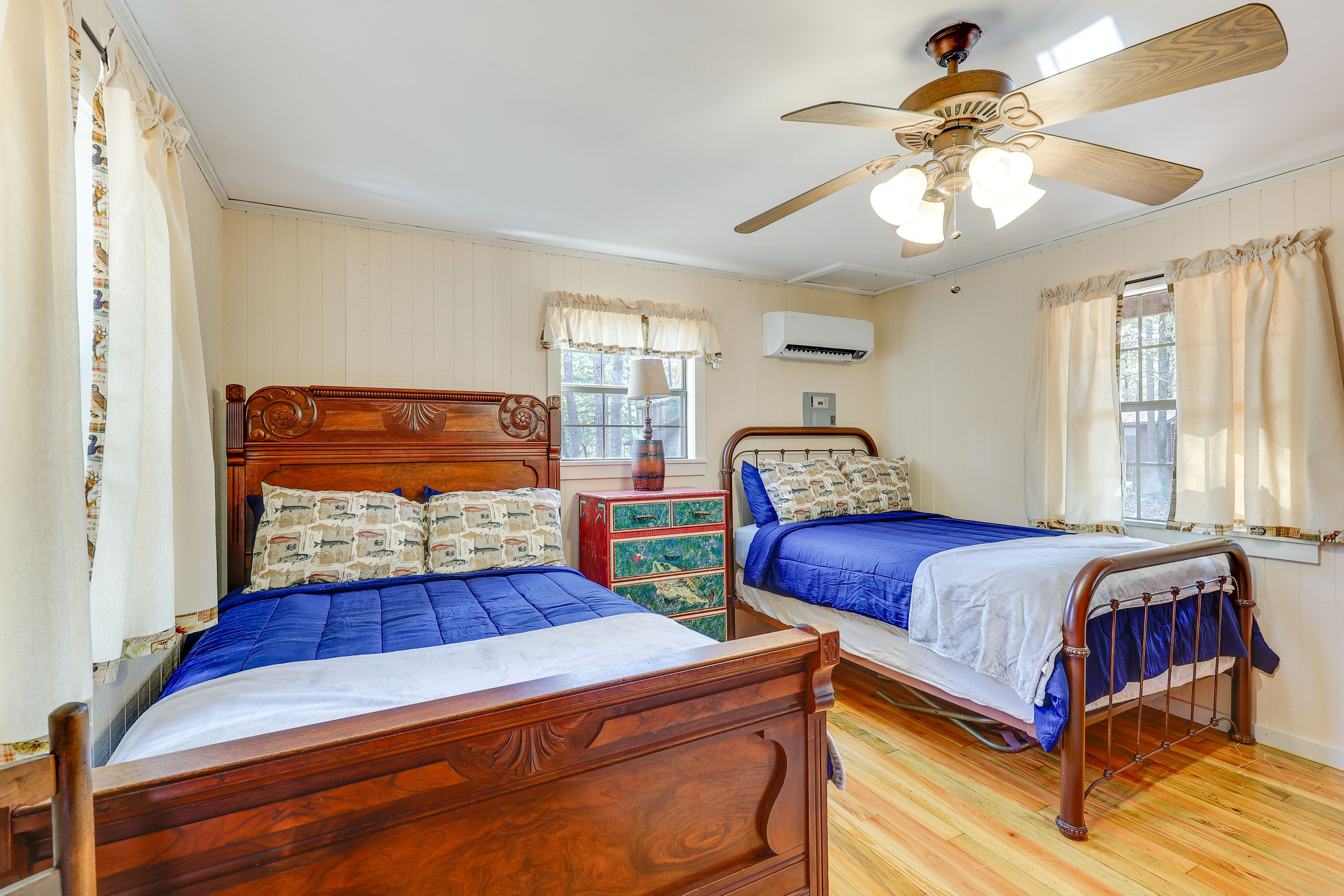 Bedroom 2 (Bunkhouse) | 2 Full Beds | 4 Twin Beds | Central A/C + Heating