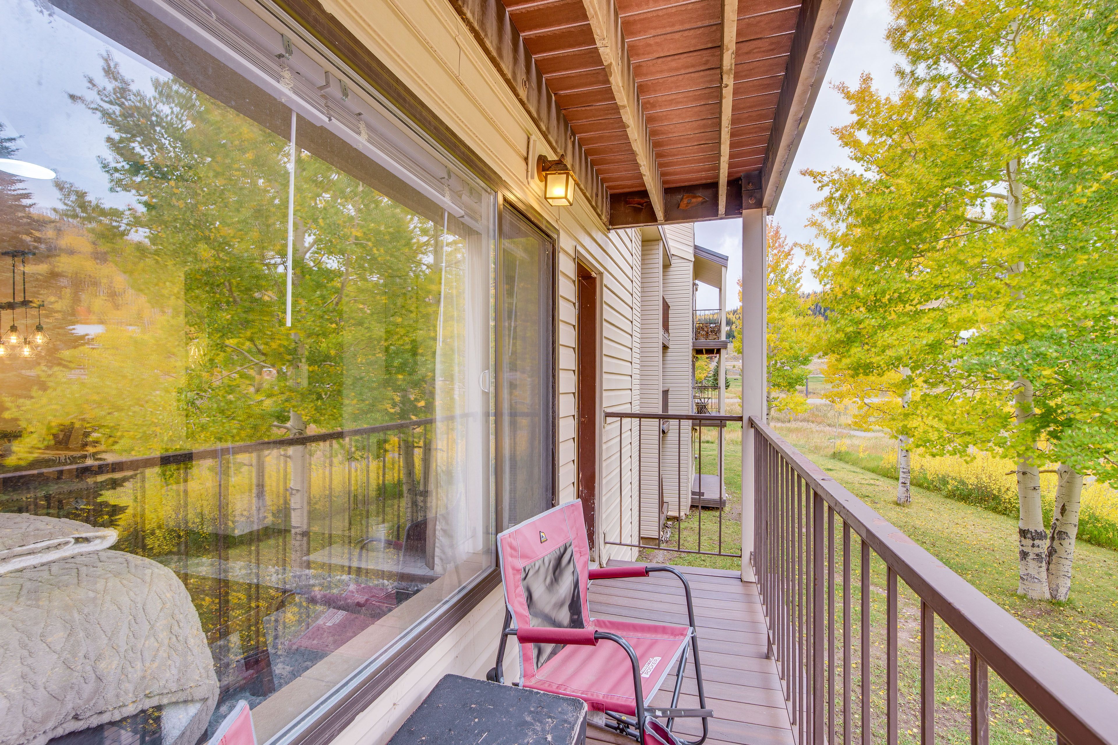 Brian Head Vacation Rental | Studio | 1BA | Steps Required | 480 Sq Ft