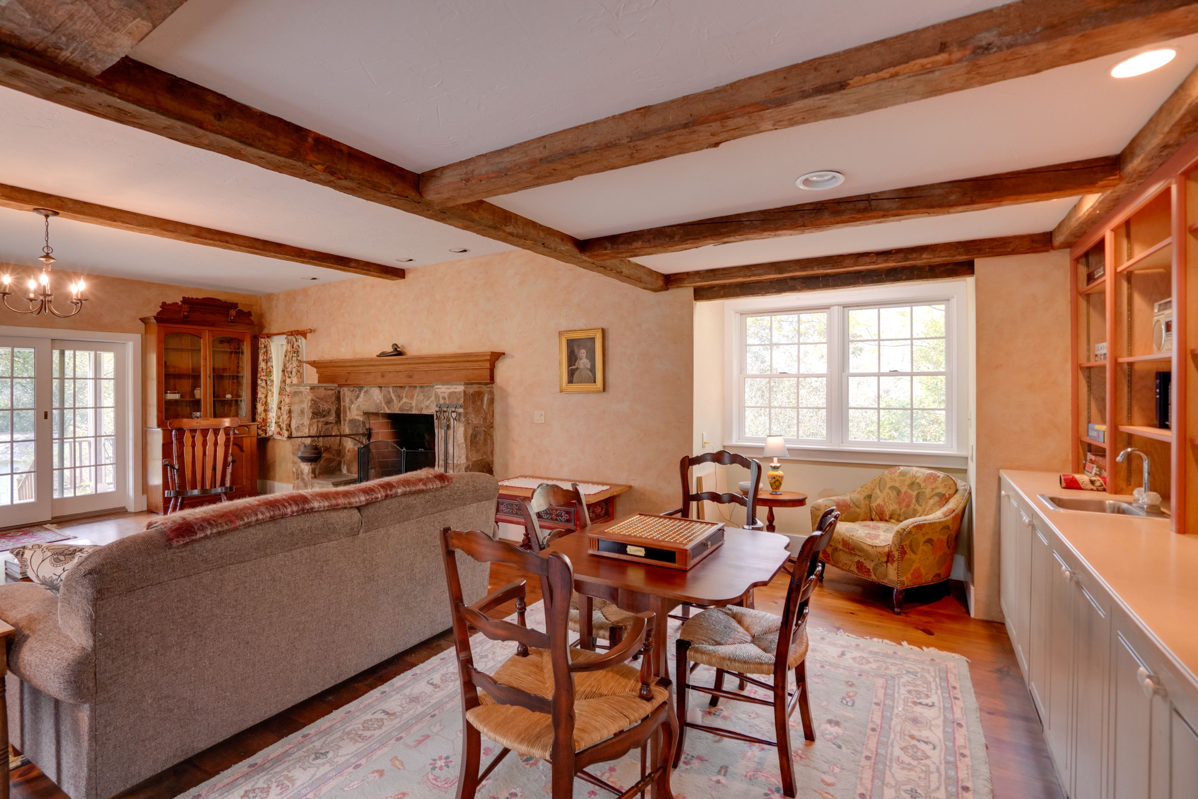 Living Room | Fireplace | Board Games