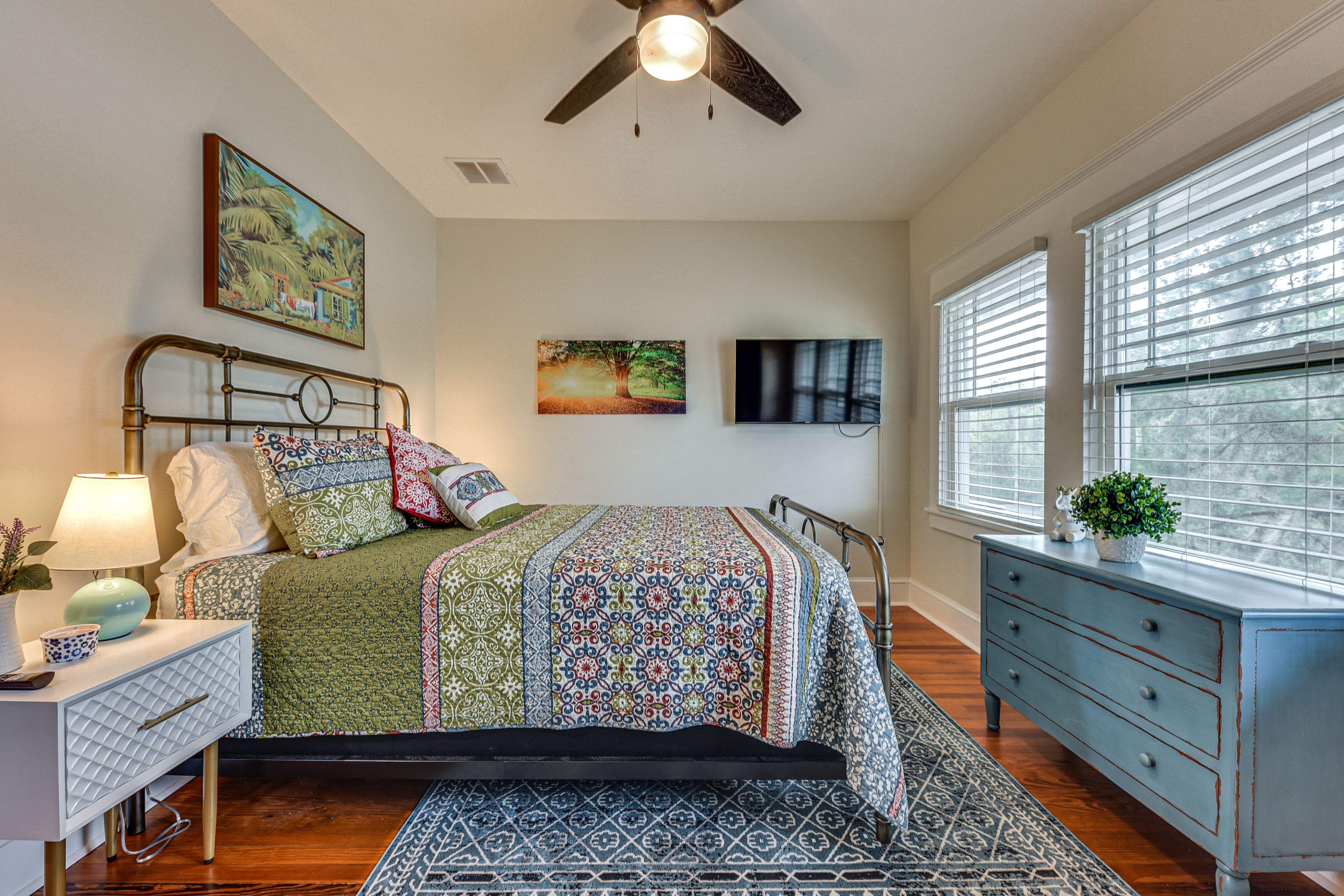 Bedroom 2 | Queen Bed | 2nd Floor