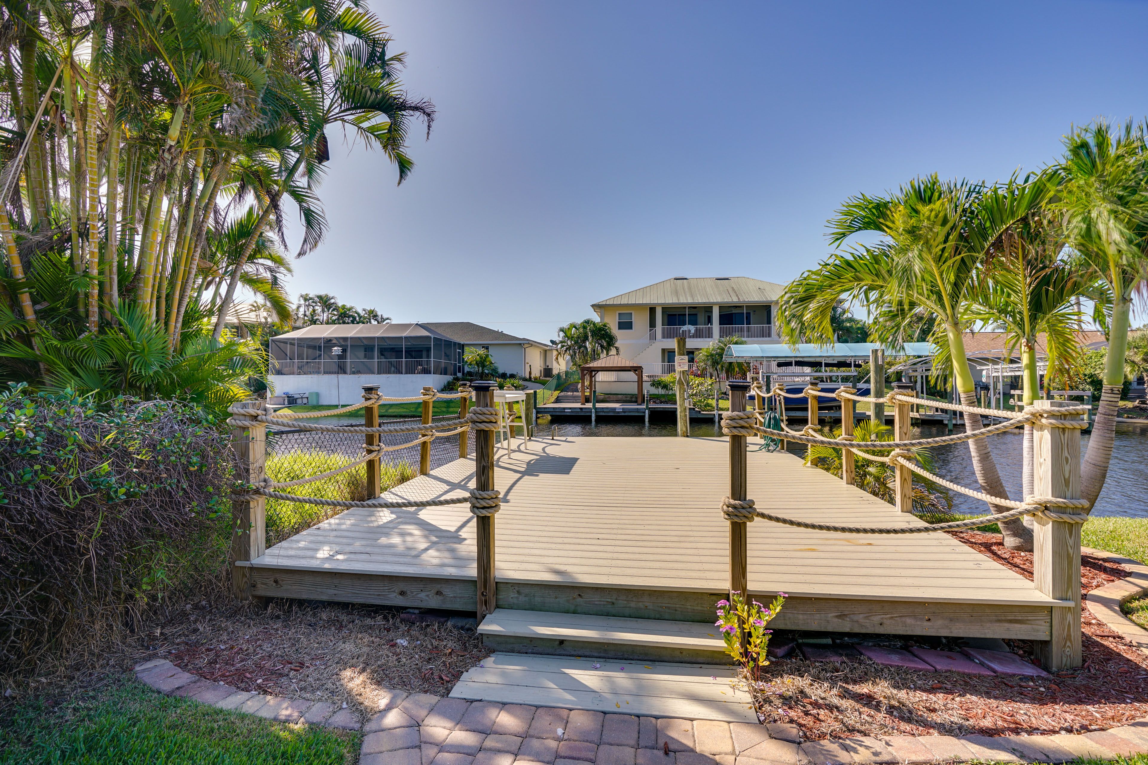 Private Dock | Canal Access