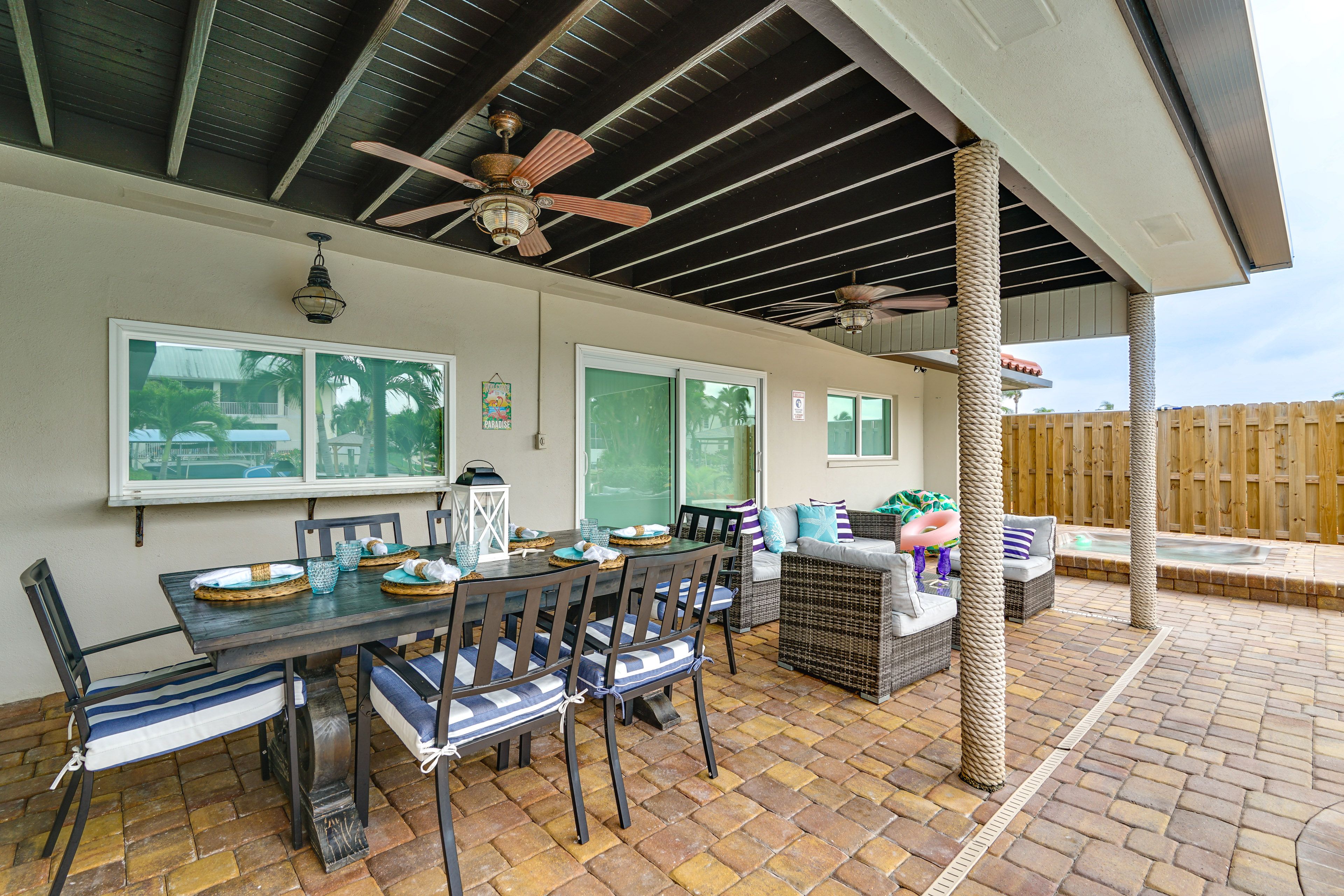 Patio | Outdoor Dining Set | Gas Grill
