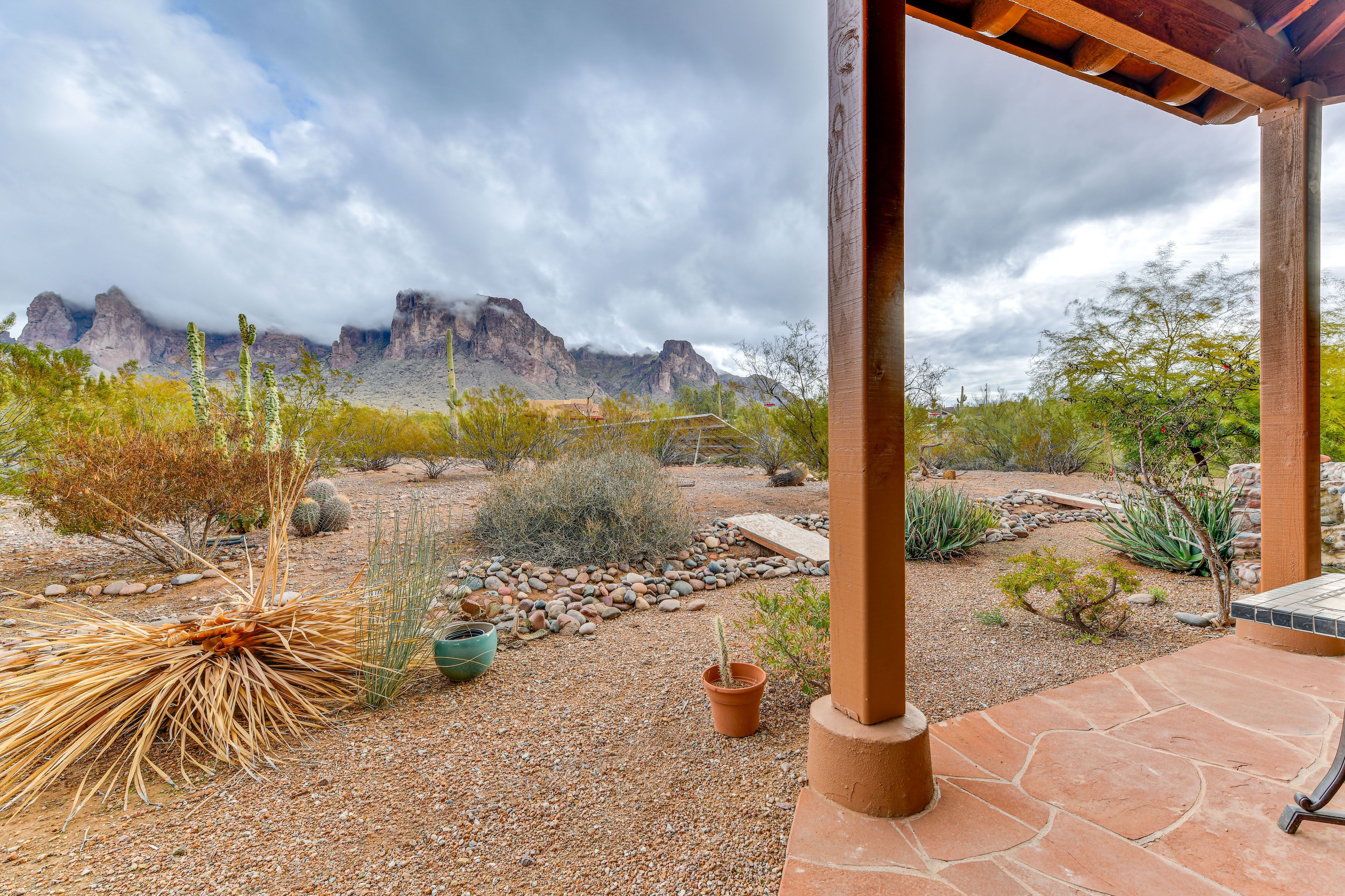 House Exterior | Mountain Views