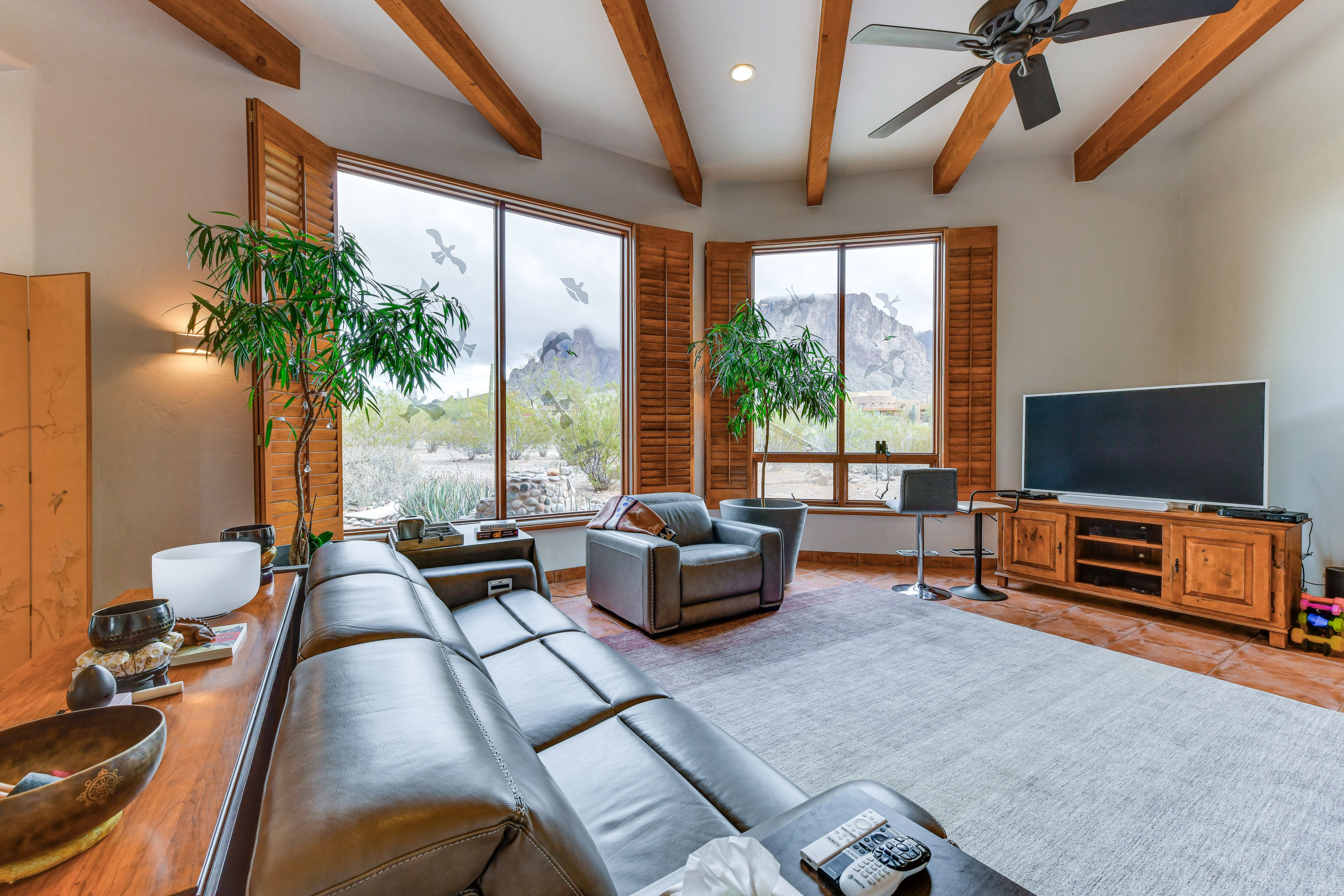 Apache Junction Vacation Rental | 2BR | 3BA | Step-Free Entry | 2,400 Sq Ft