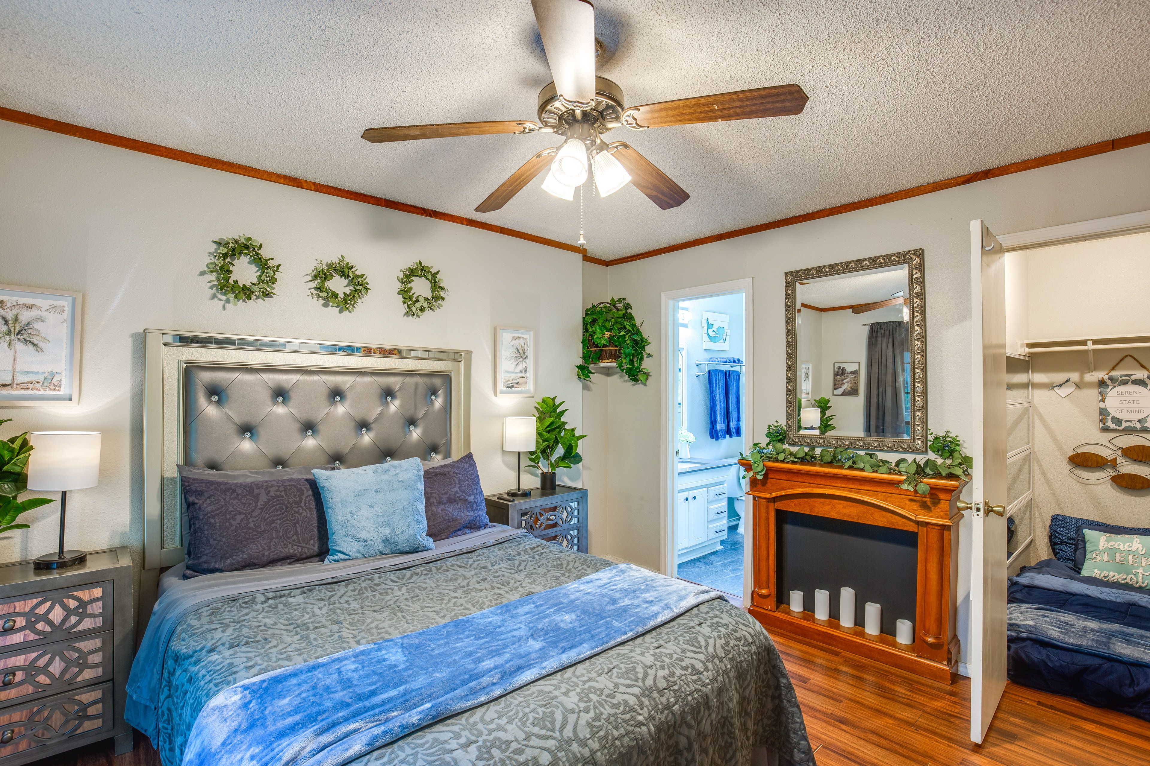 Bedroom 1 | Queen Bed | Linens Provided