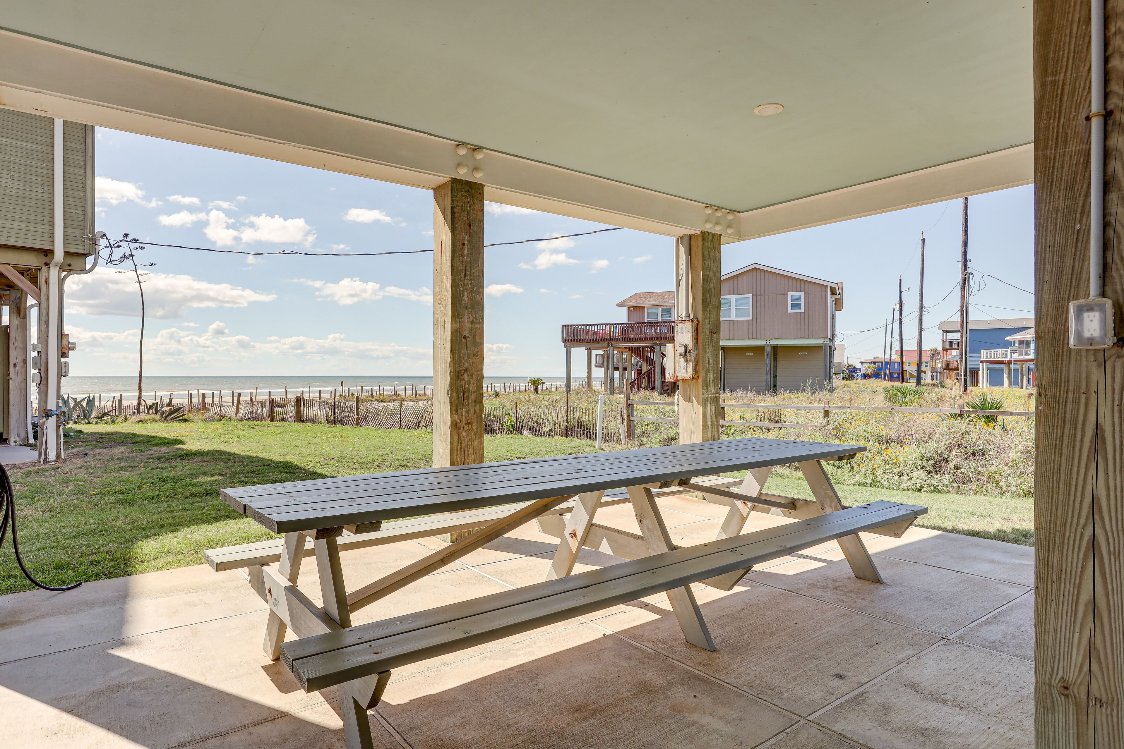 Private Patio | Outdoor Shower | Charcoal Grill