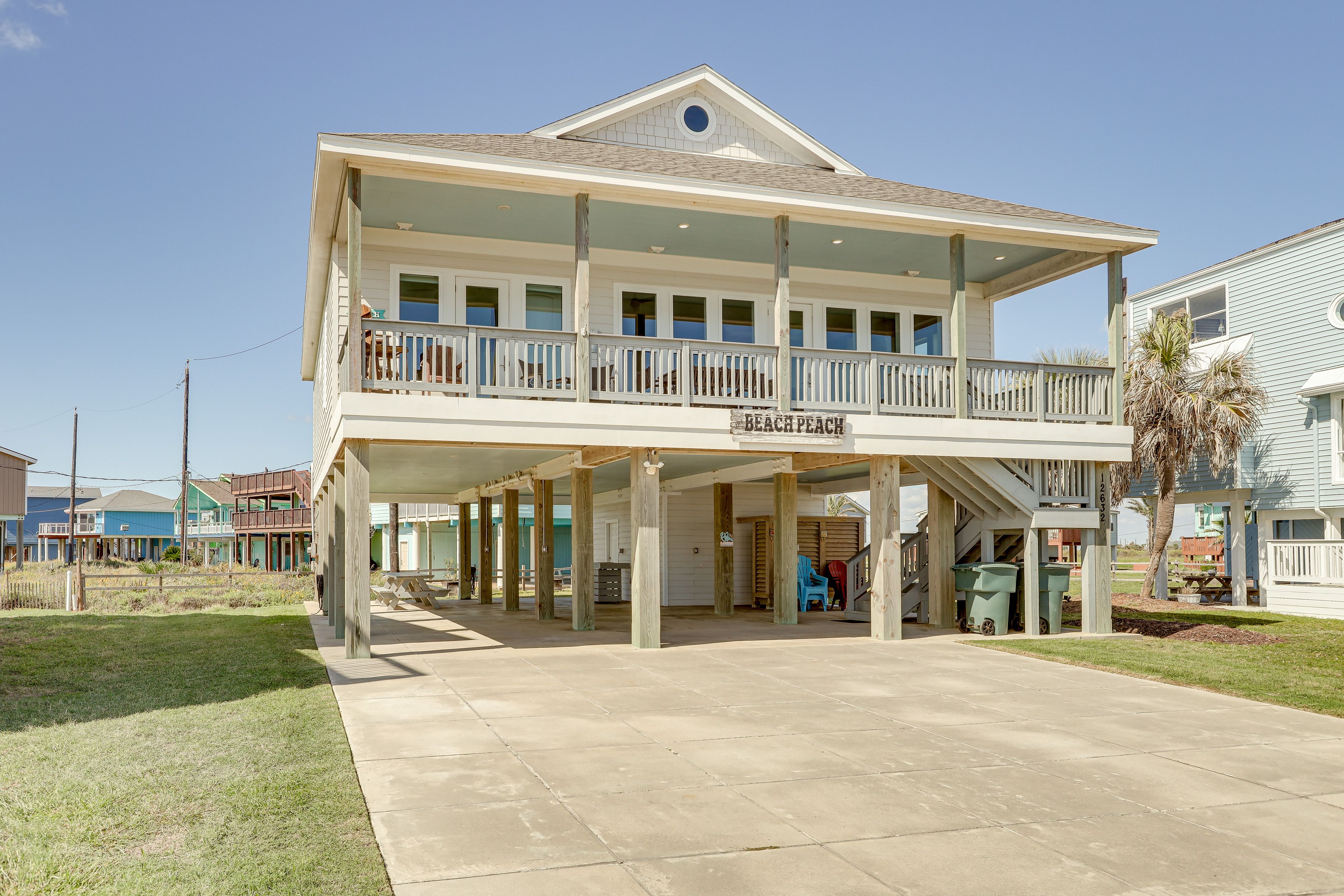 Home Exterior | Expansive Deck | Steps to Beach