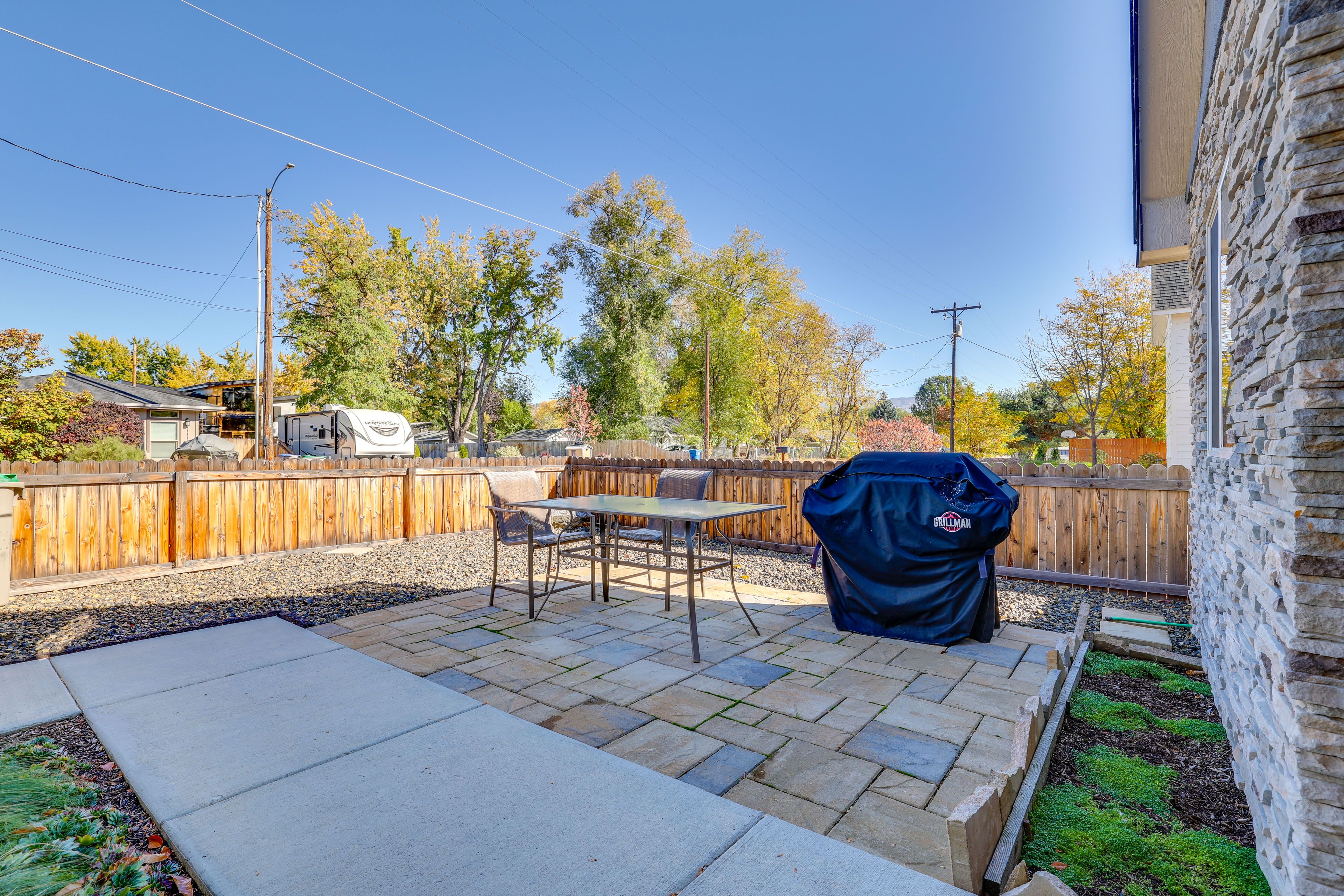 Front Patio | Private Entrance