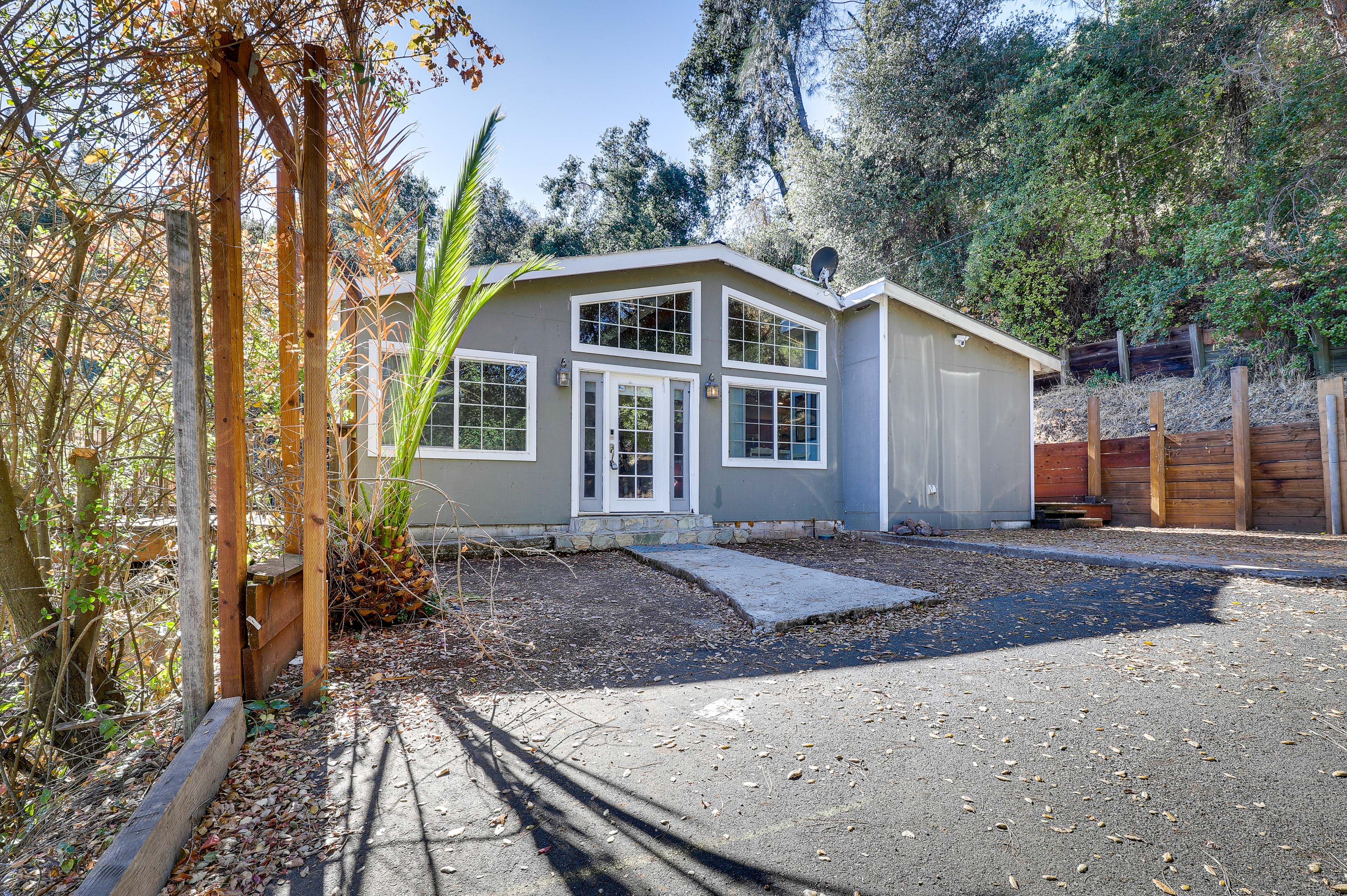 Property Exterior | Driveway (3 Vehicles) | RV Parking Allowed