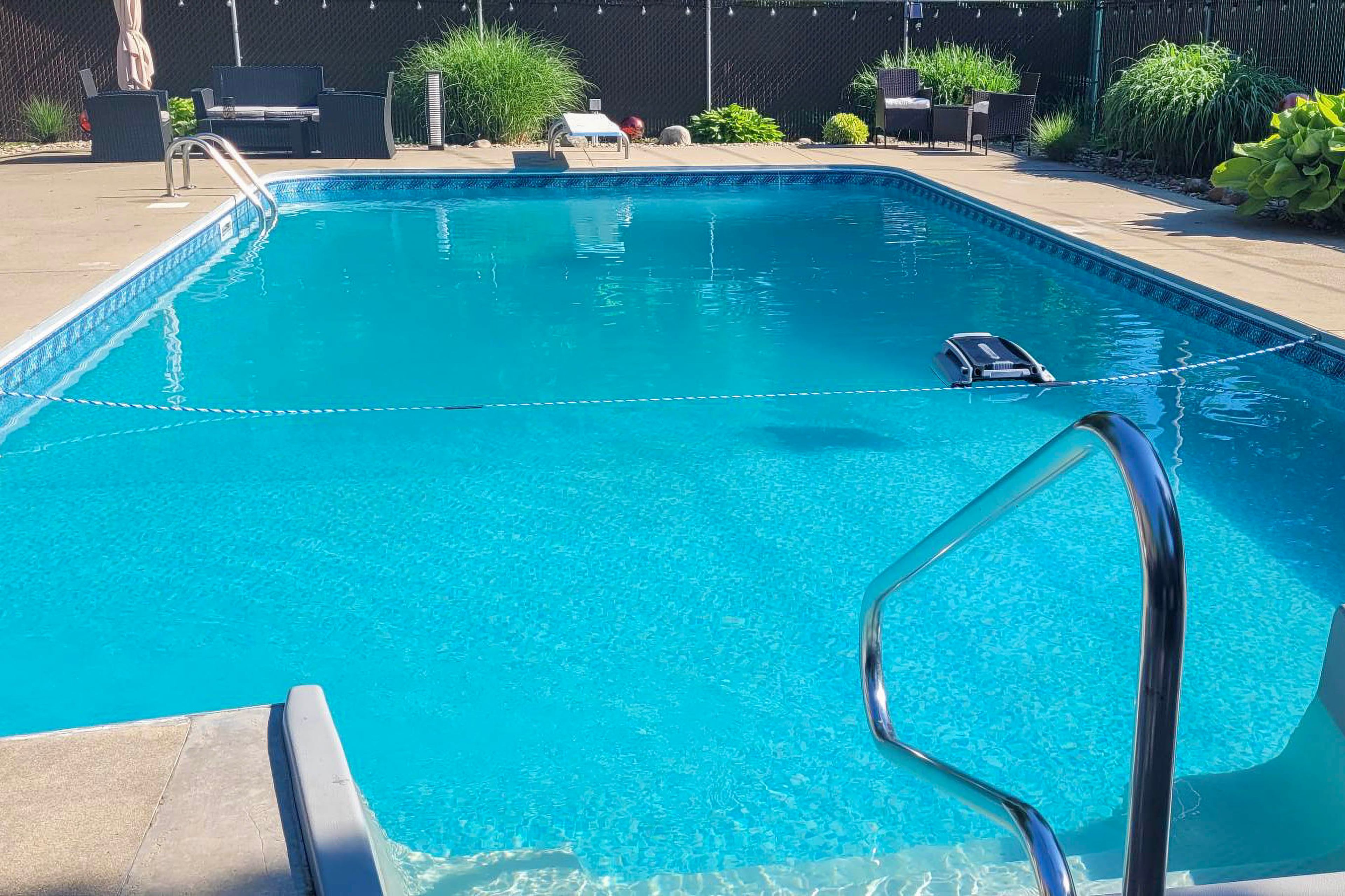 Saltwater Pool (Not Heated, Open May-October)