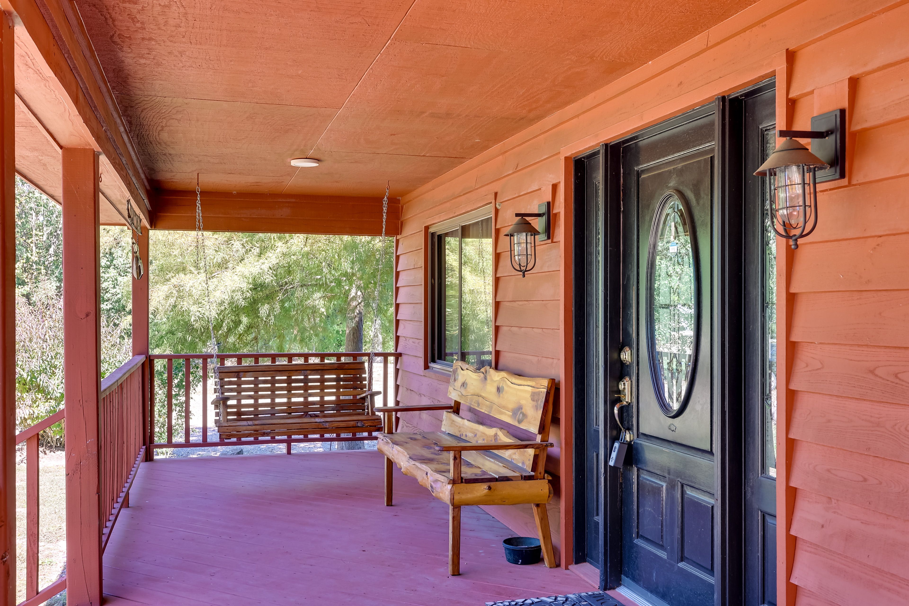 Porch | Outdoor Seating