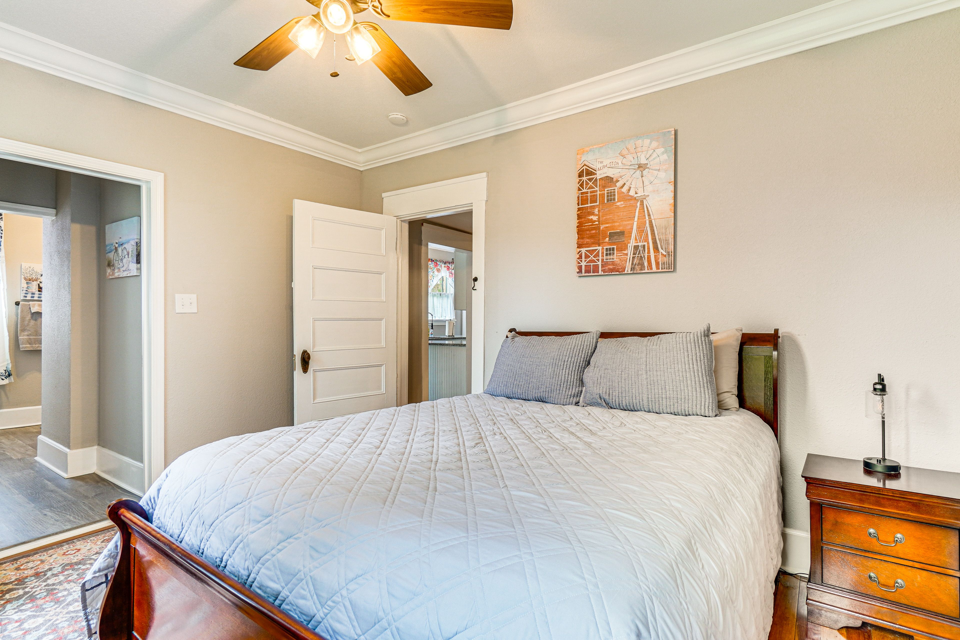 Bedroom 1 | Queen Bed | Linens Provided