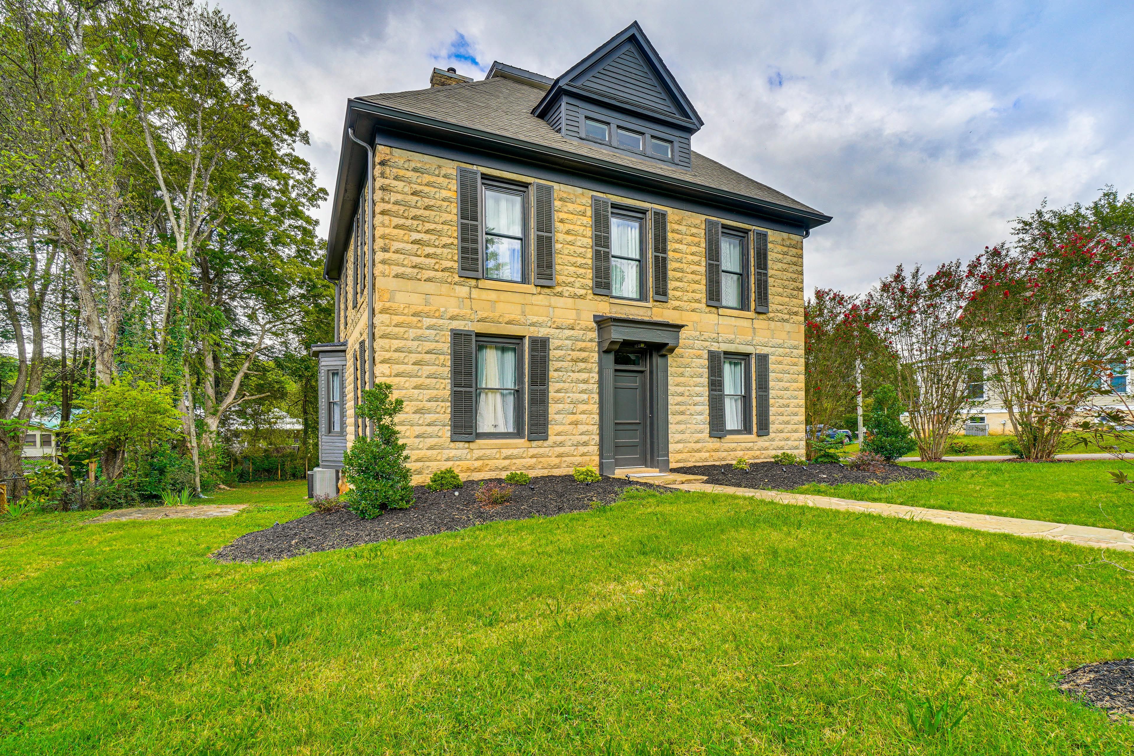 Exterior | Spacious Yard