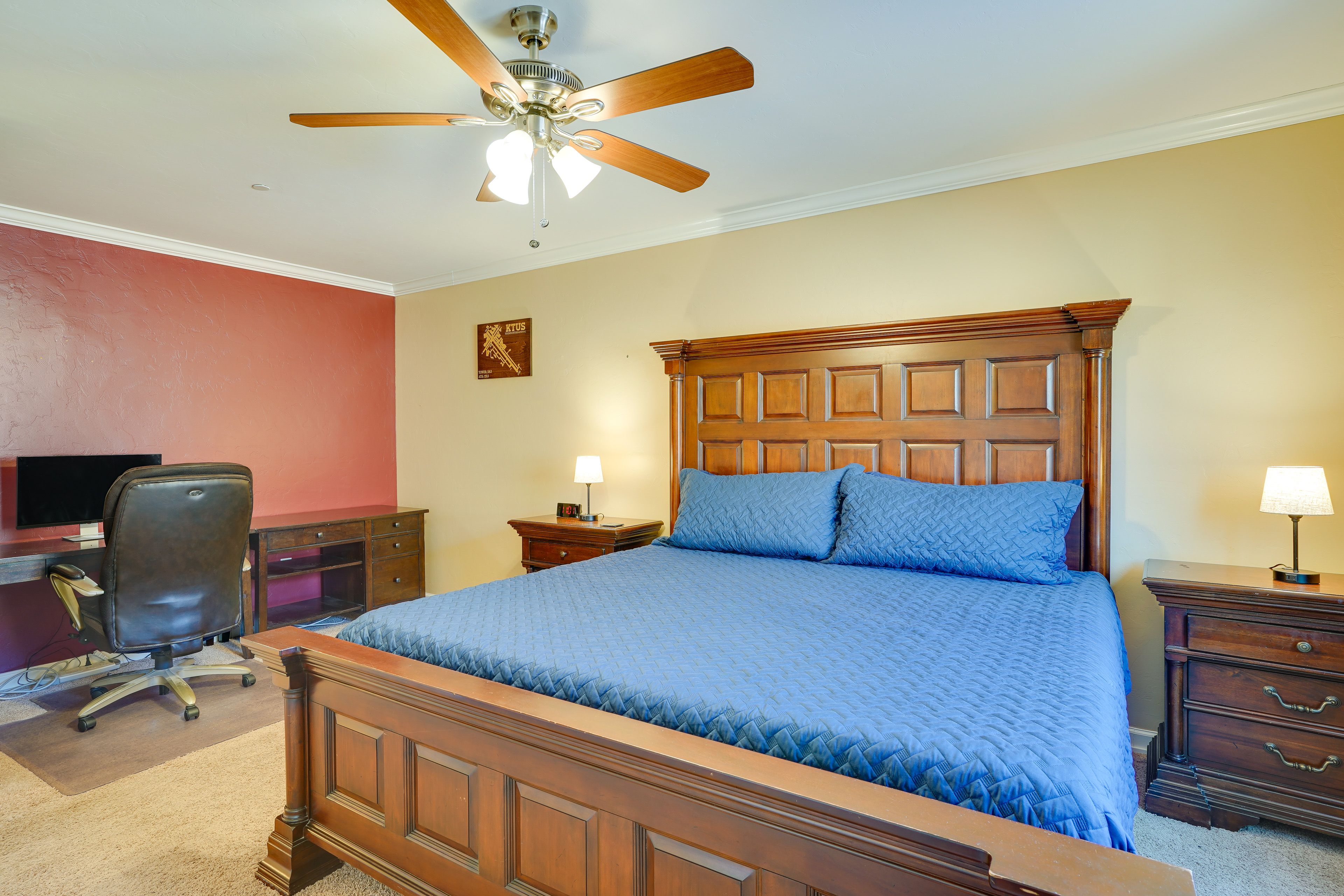 Bedroom 1 | 1st Floor | King Bed | Laptop-Friendly Desk