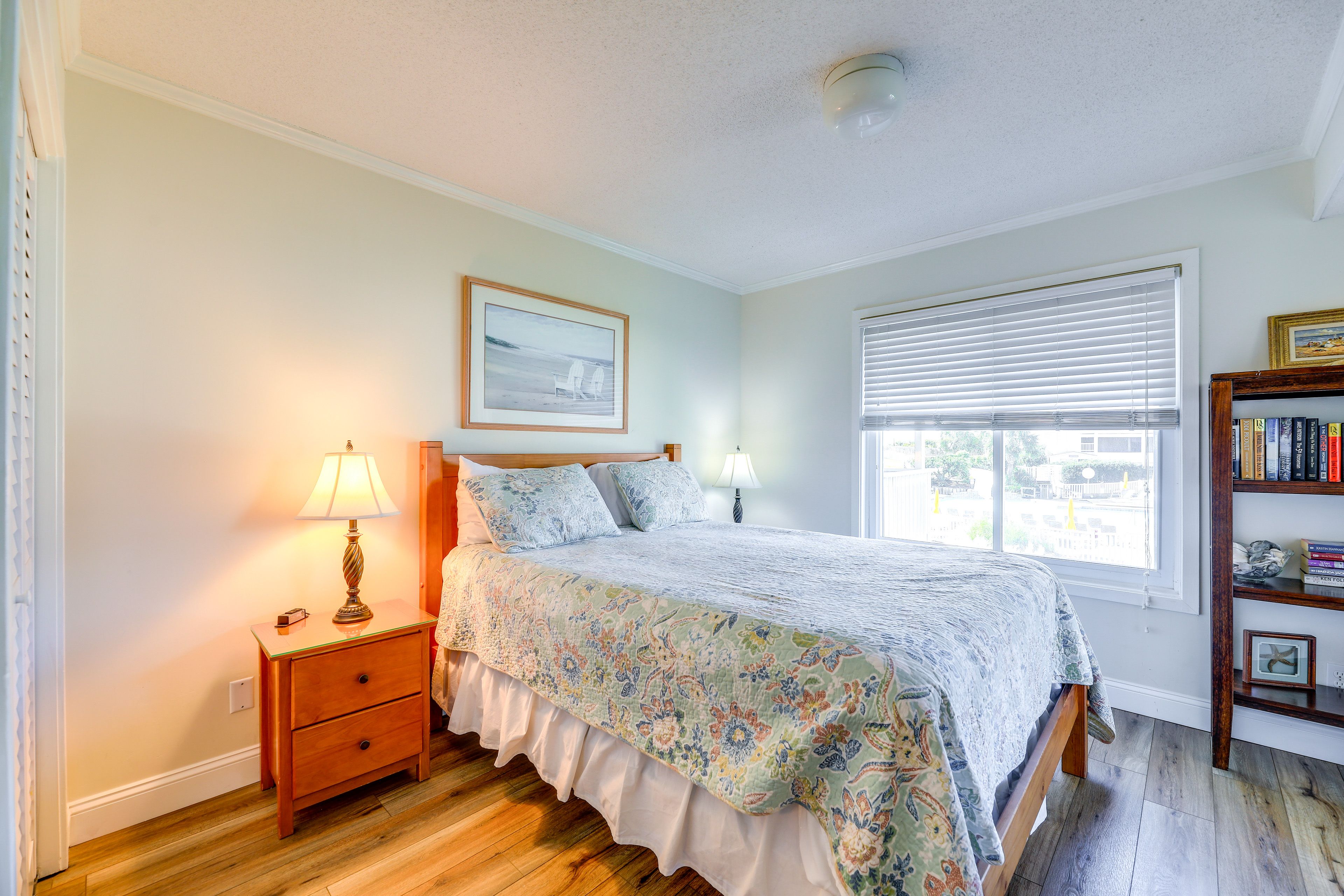 Bedroom Suite | King Bed | Linens Provided